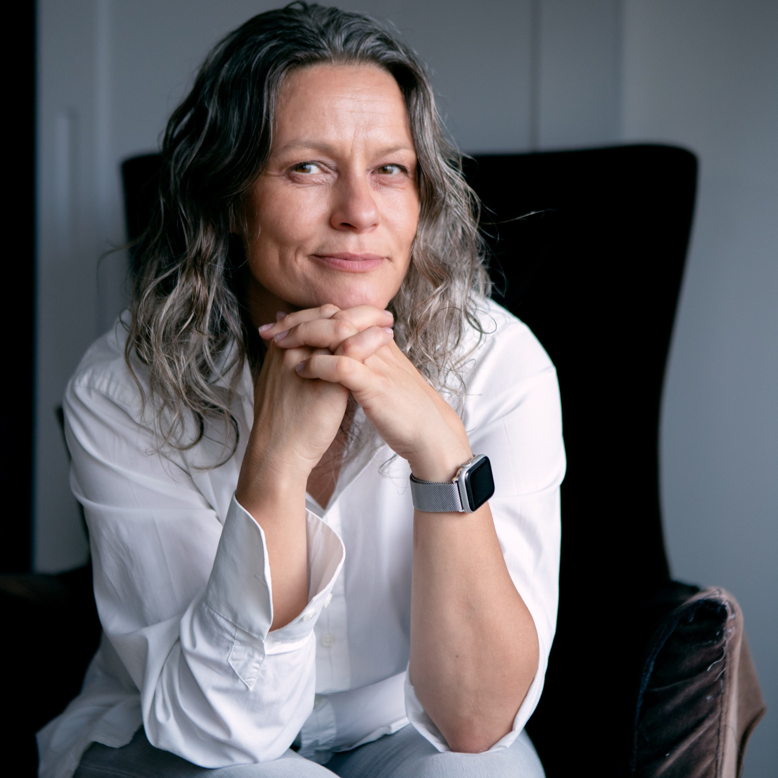 Portrait lovestory photographer Warsaw. Photographer Warsaw