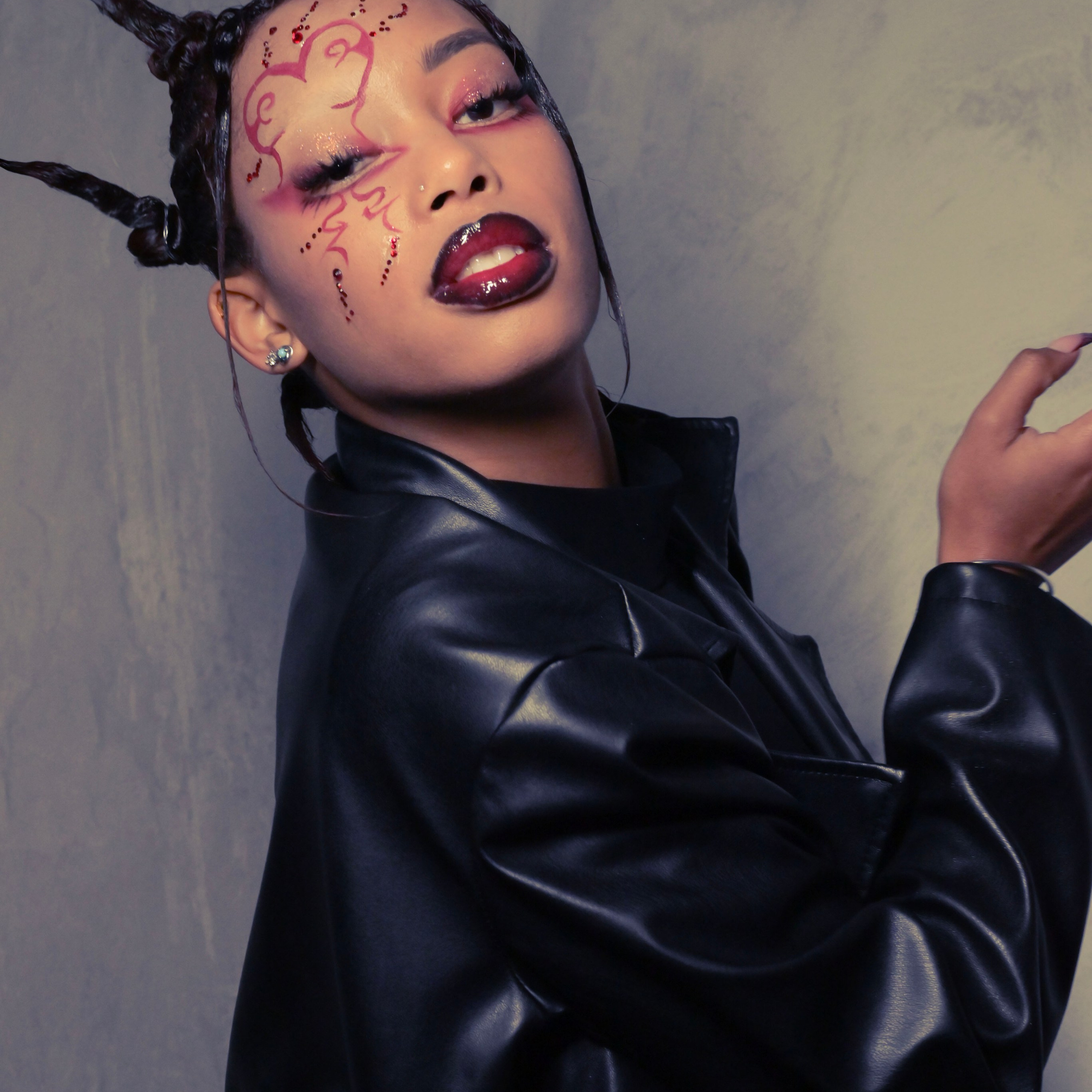 Shooting ragazza studio