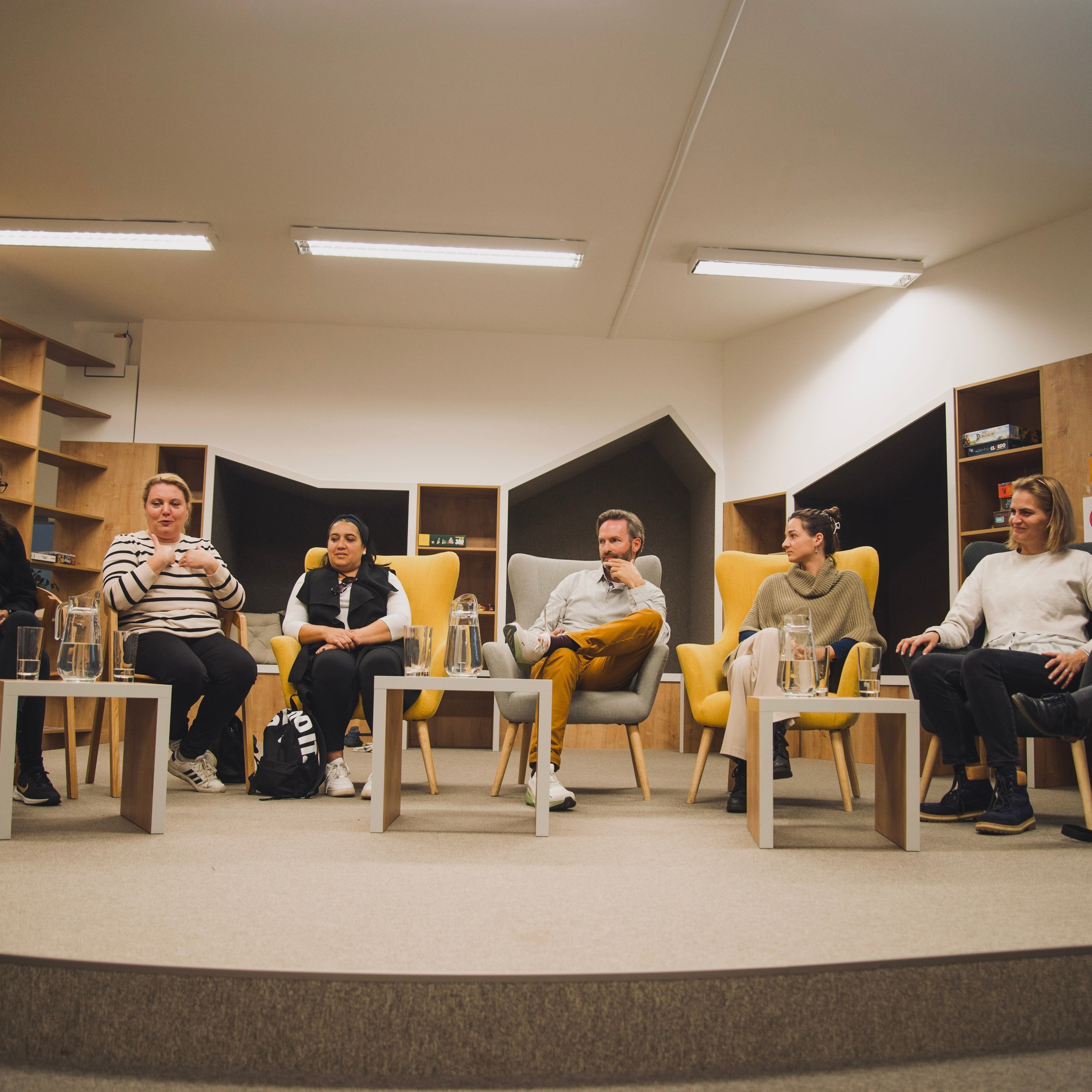 ABOUT. Dana Lišková — Empathetic Photographer | Introspective Artist |Neurodivergent Coach | Founder of Artepy.cz