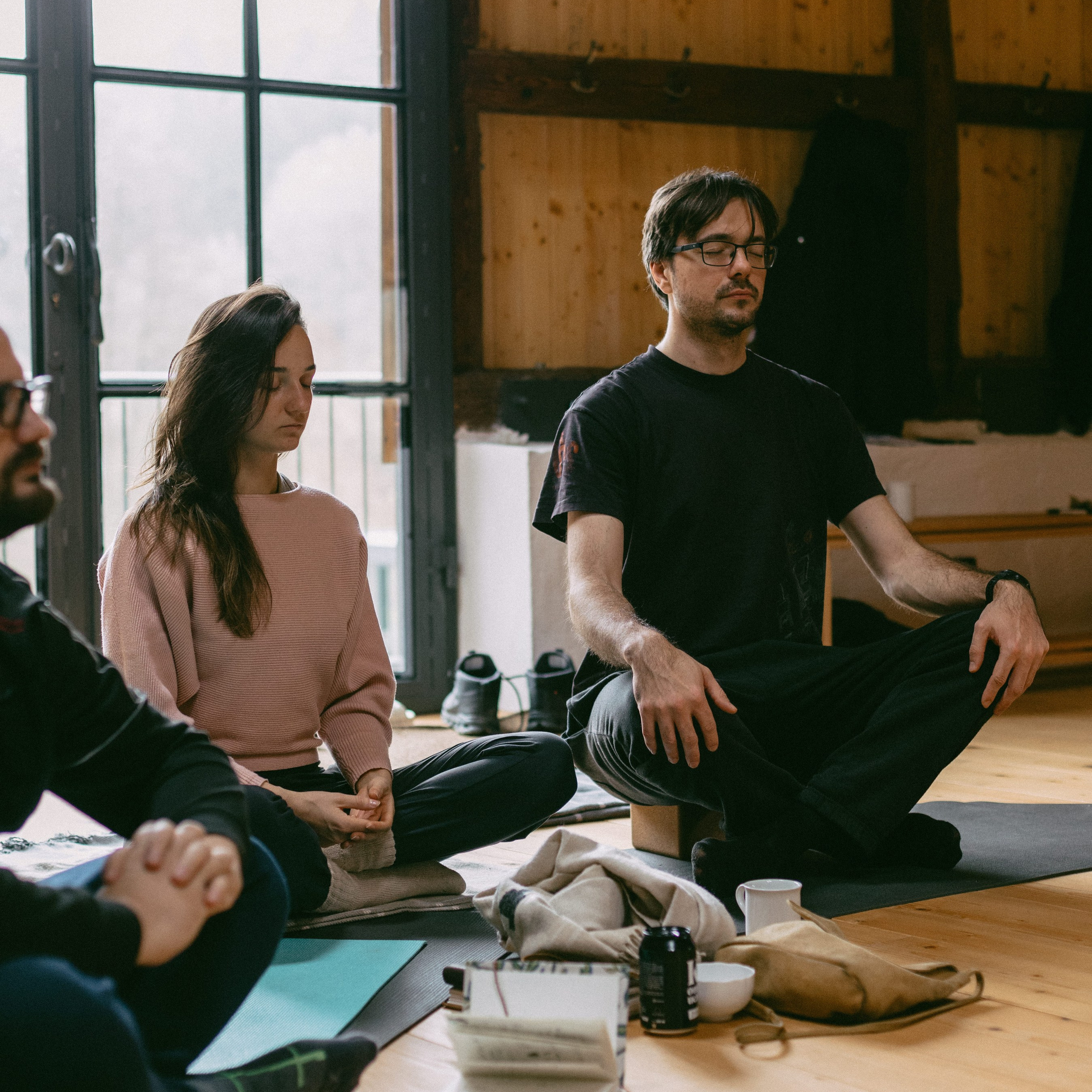 ABOUT. Dana Lišková — Empathetic Photographer | Introspective Artist |Neurodivergent Coach | Founder of Artepy.cz