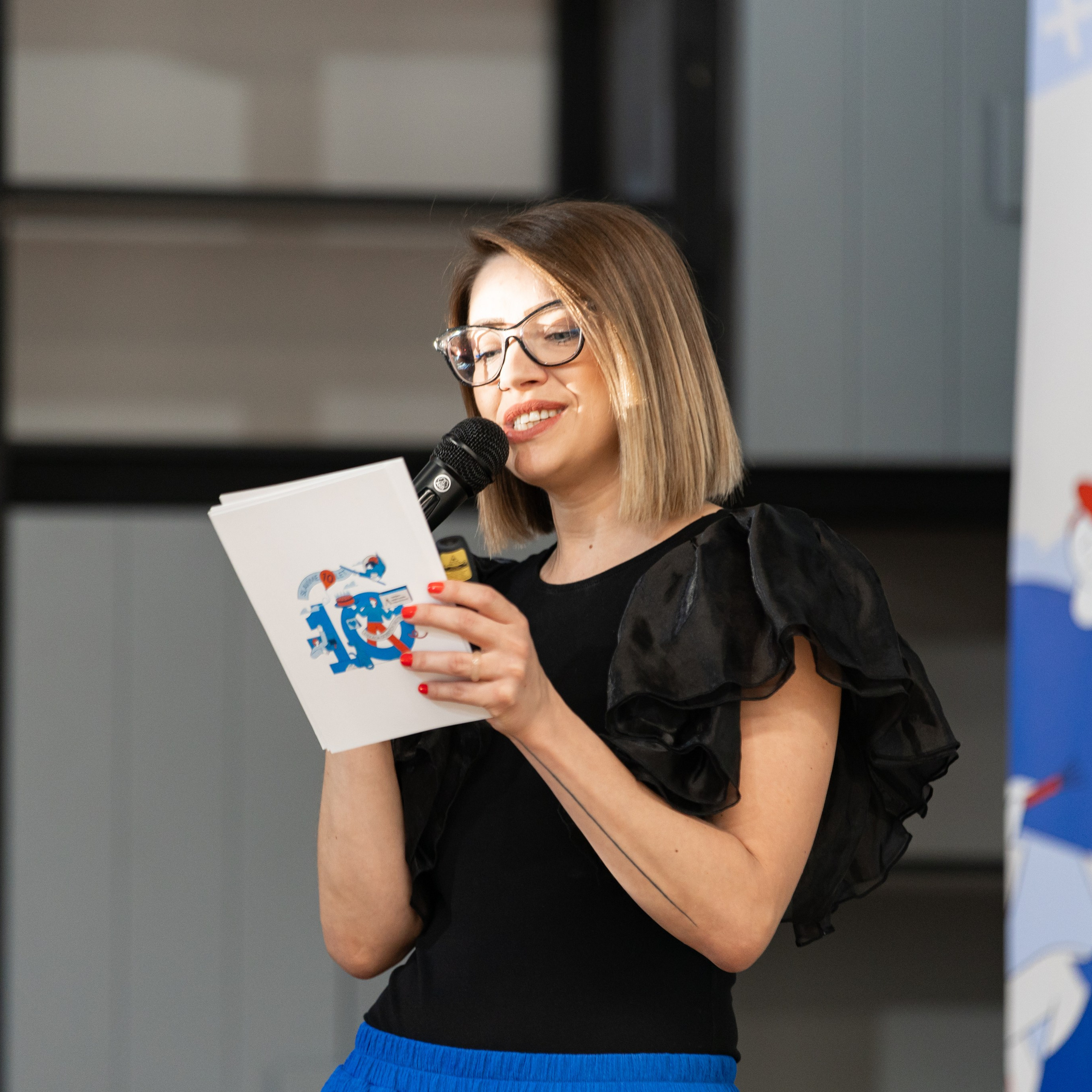 Review. Dana Lišková — Empathetic Photographer | Introspective Artist |Neurodivergent Coach | Founder of Artepy.cz