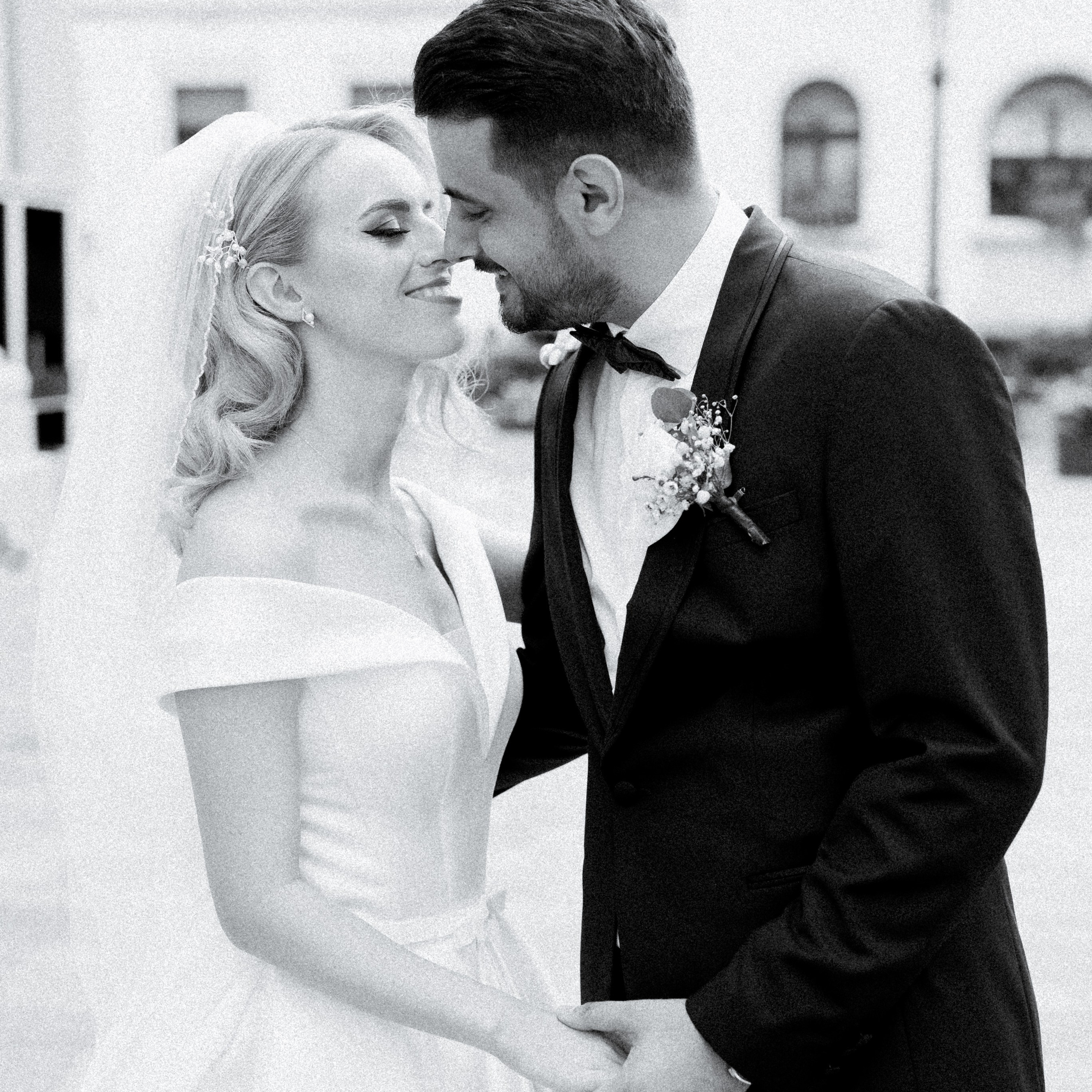 Recenzii. Servicii Foto Video Nunta - Fotograf Oradea