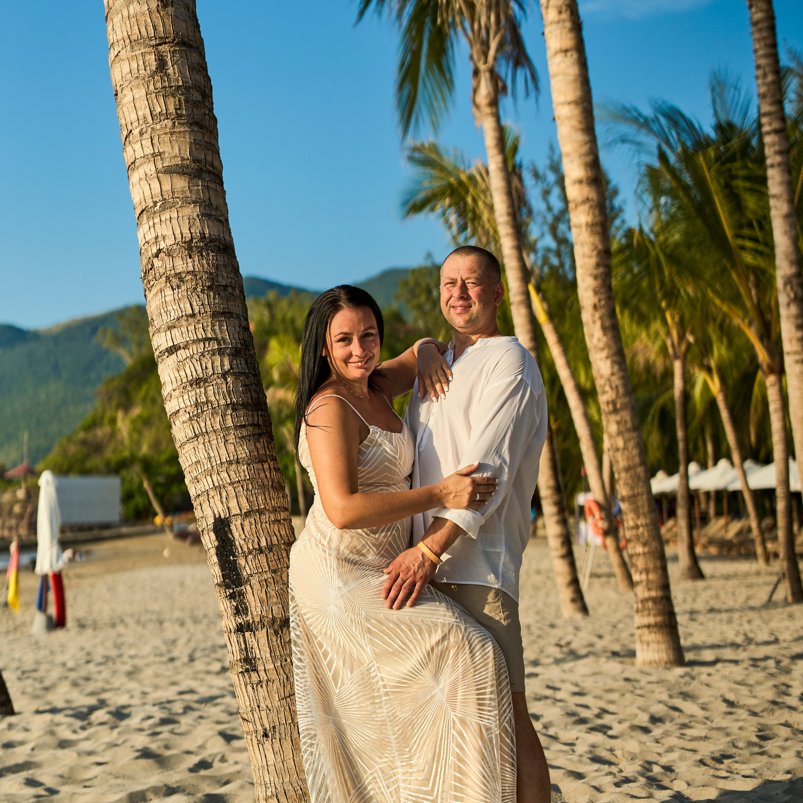Costa Bella love & Story. Семейный фотограф в Нячанге. Прогулки, lovestory, свадебные, студийные съёмки