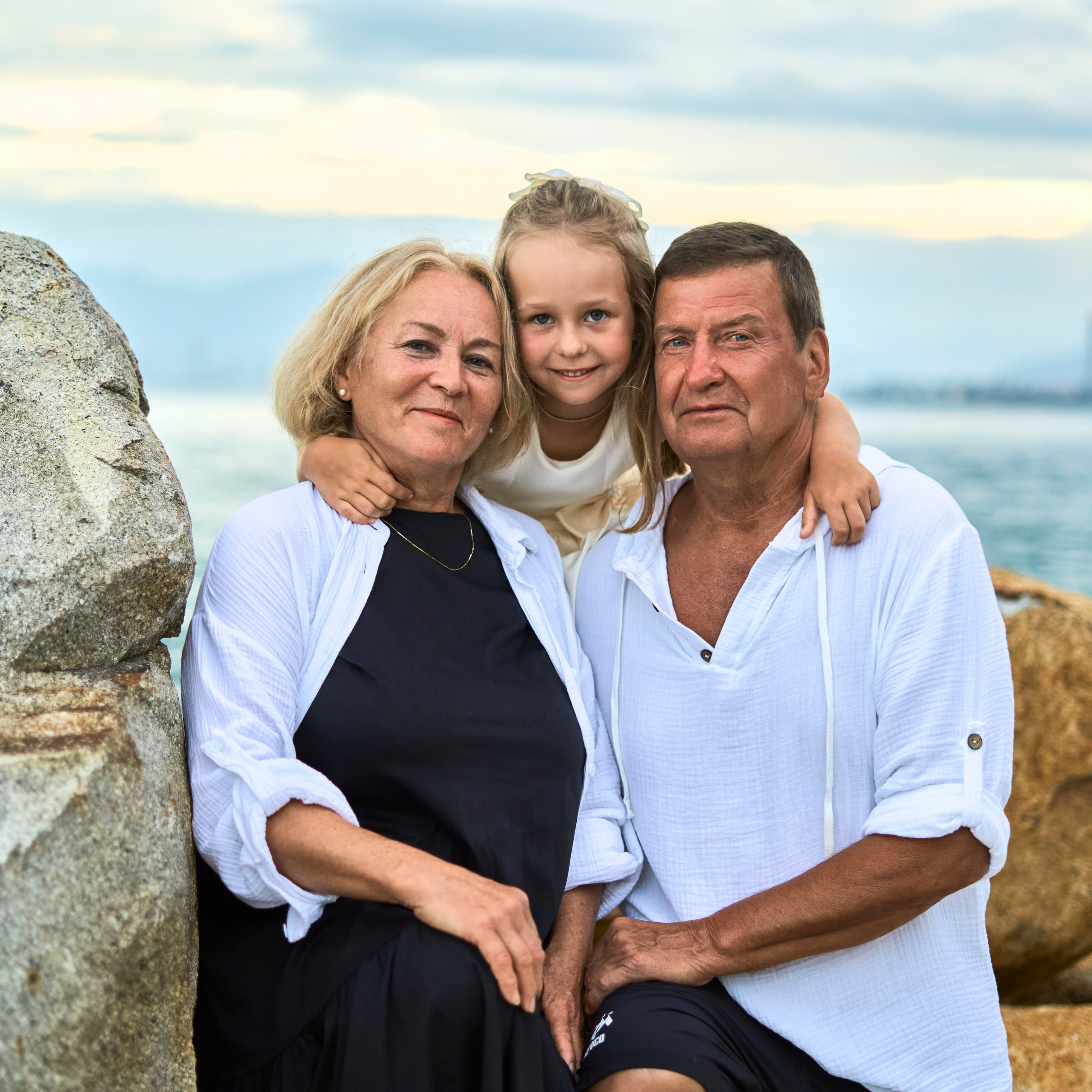 Alibu. Семейный фотограф в Нячанге. Прогулки, lovestory, свадебные, студийные съёмки