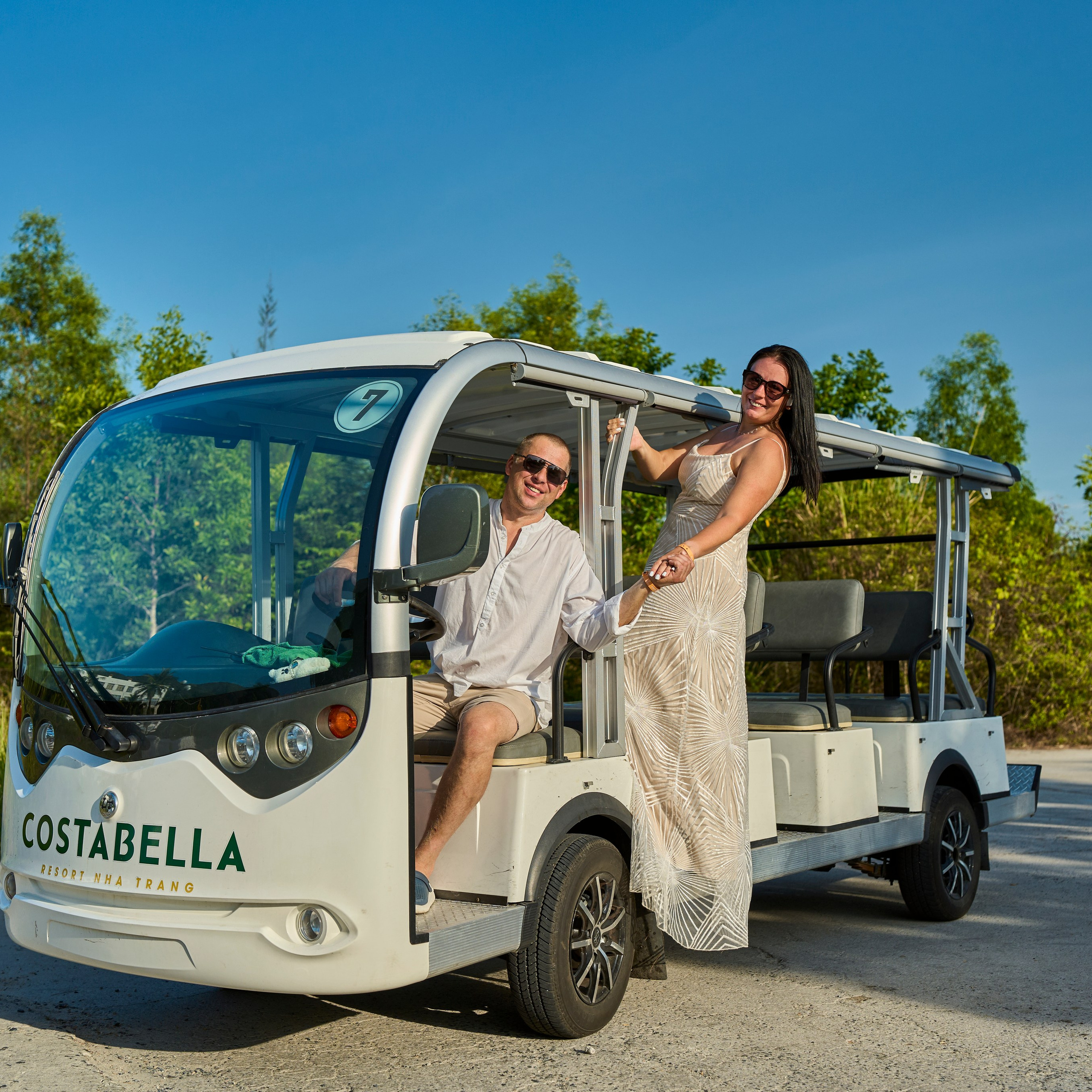 Costa Bella love & Story. Семейный фотограф в Нячанге. Прогулки, lovestory, свадебные, студийные съёмки