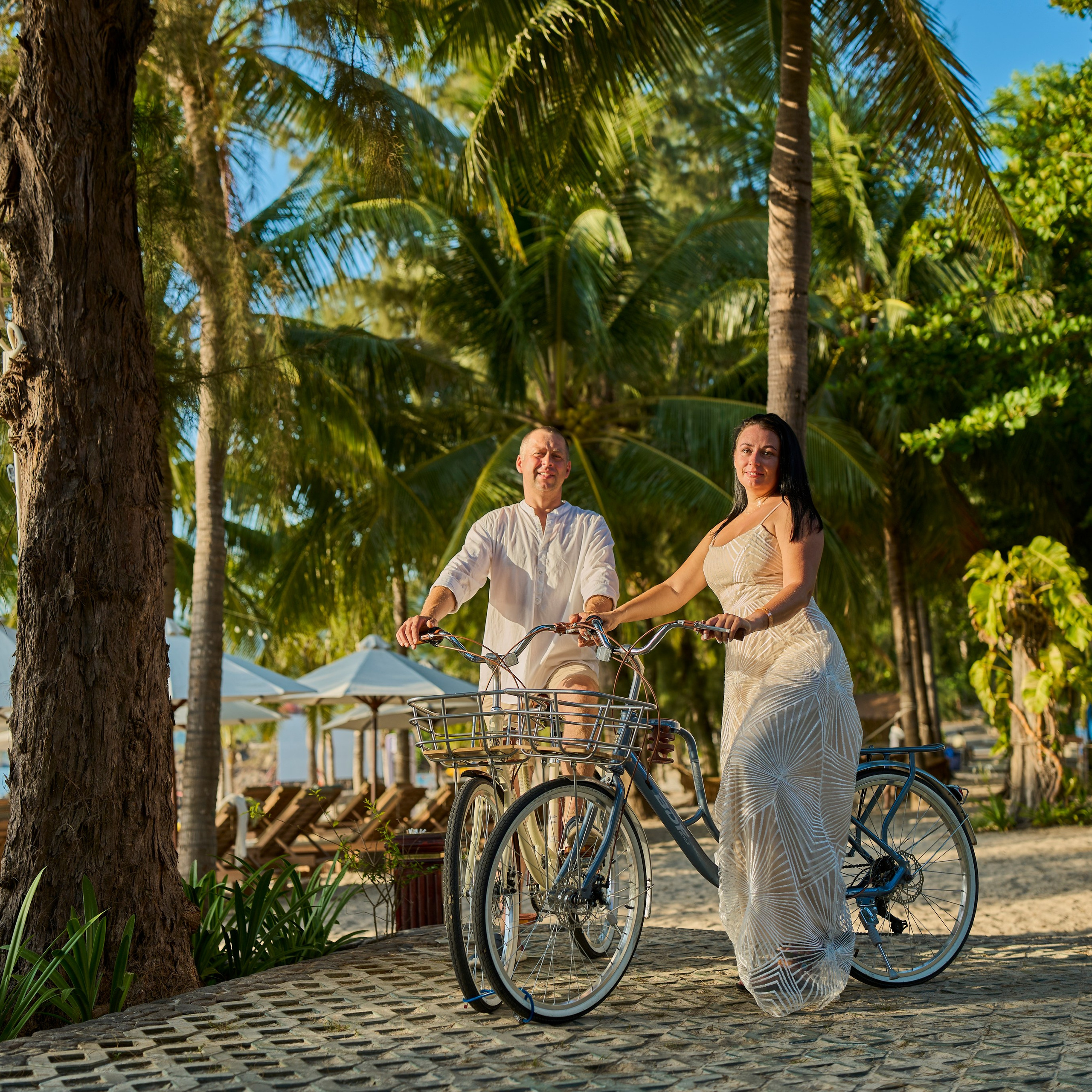 Costa Bella love & Story. Семейный фотограф в Нячанге. Прогулки, lovestory, свадебные, студийные съёмки