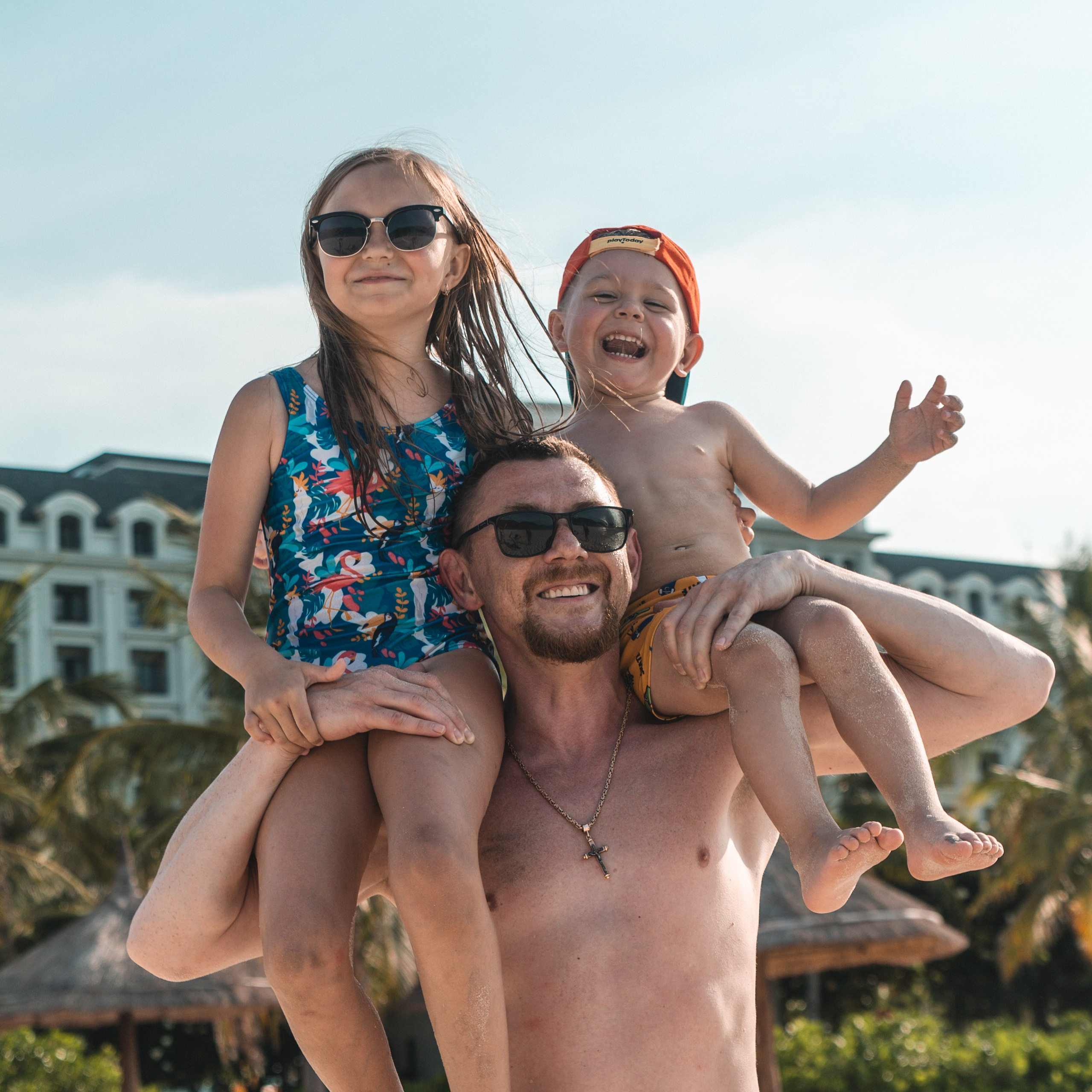 Семейная Marriott. Семейный фотограф в Нячанге. Прогулки, lovestory, свадебные, студийные съёмки