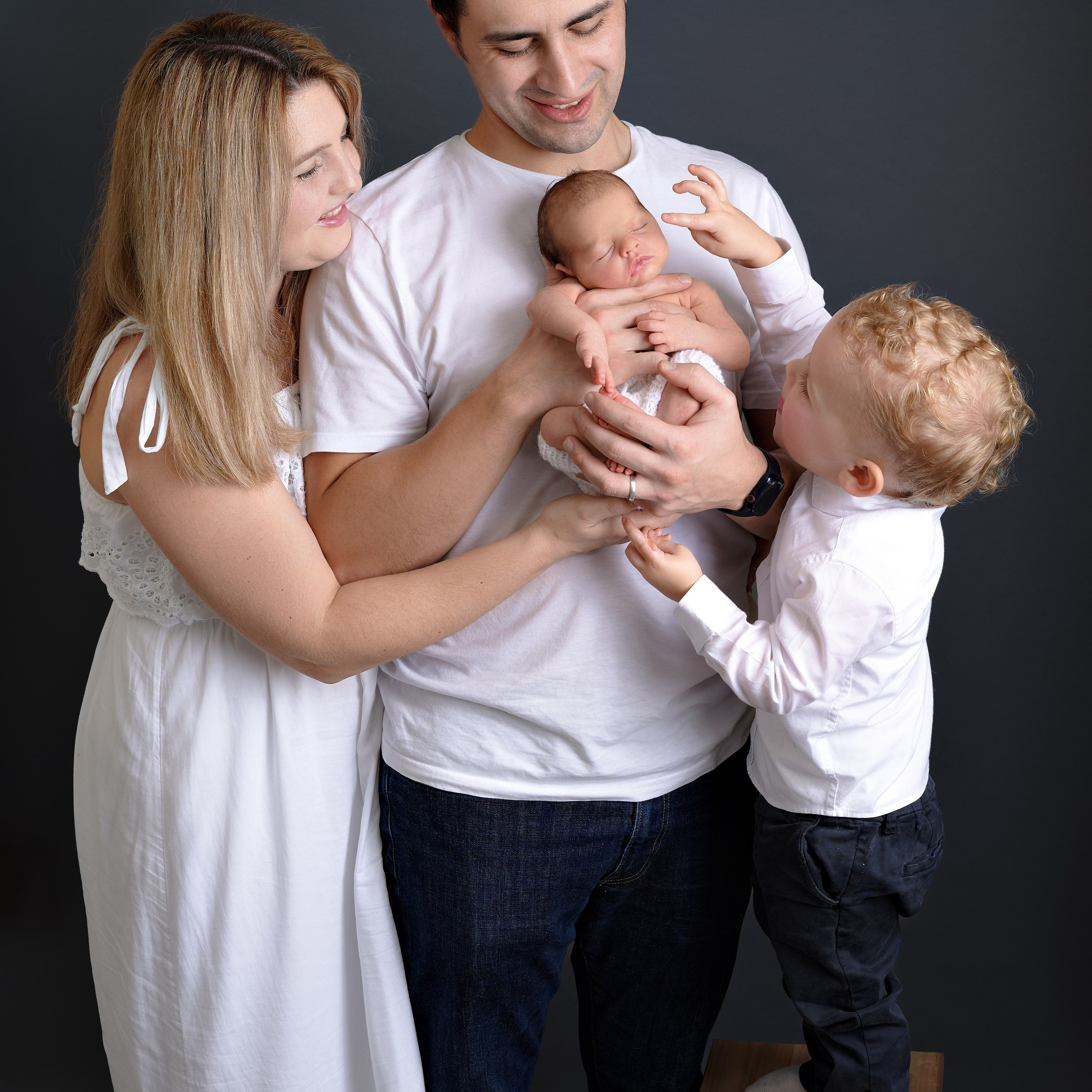 REVIEWS. Irene Chaikeen | Maternity and newborn photoshoot in Essex/London