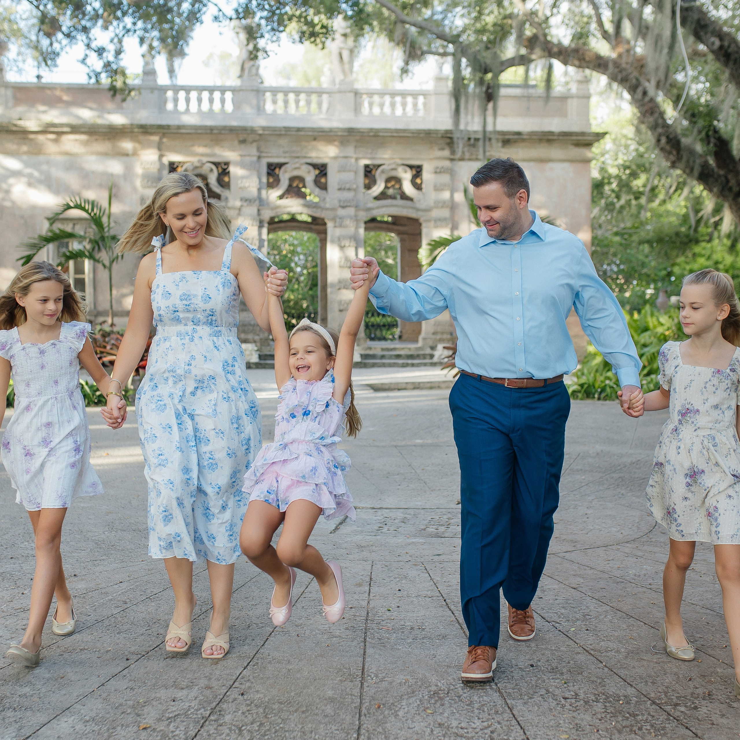 Vizkaya Family Session