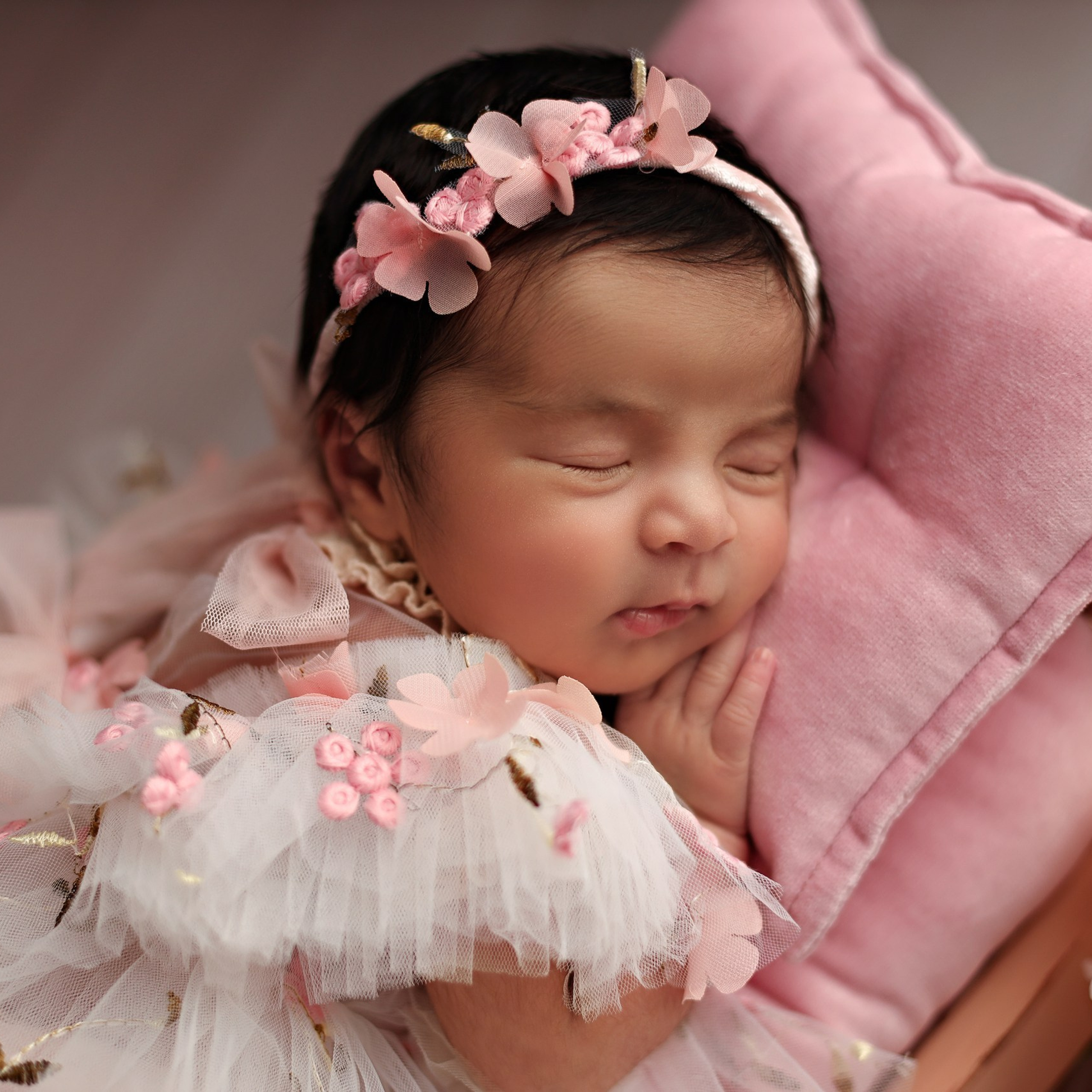 BEWERTUNGEN. Neugeborenen & Babyfotografie Liuba Schelhorn in Stuttgart