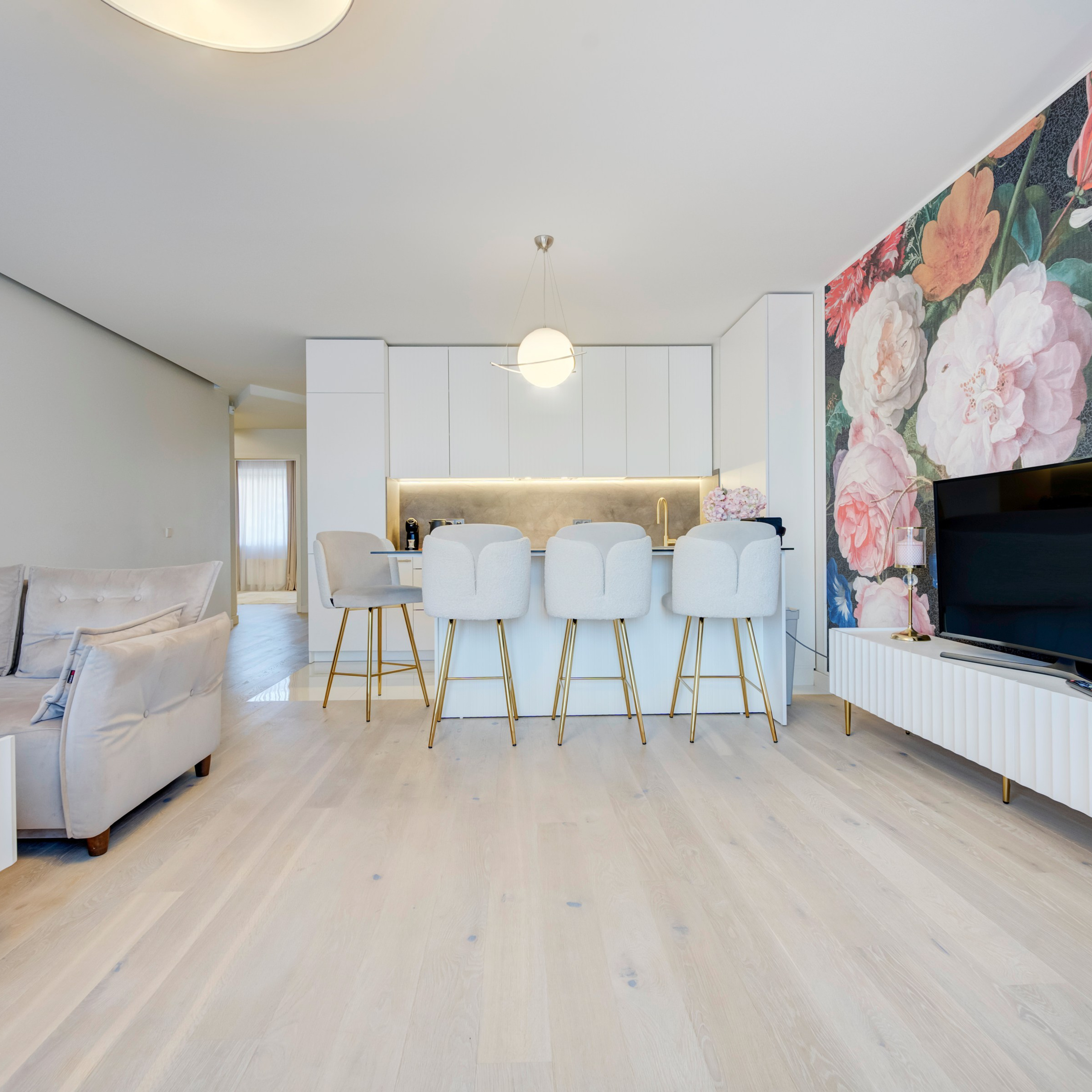 Nekilnojamojo turto fotografo projektai. Elina Sapiega fotografė Vilniuje