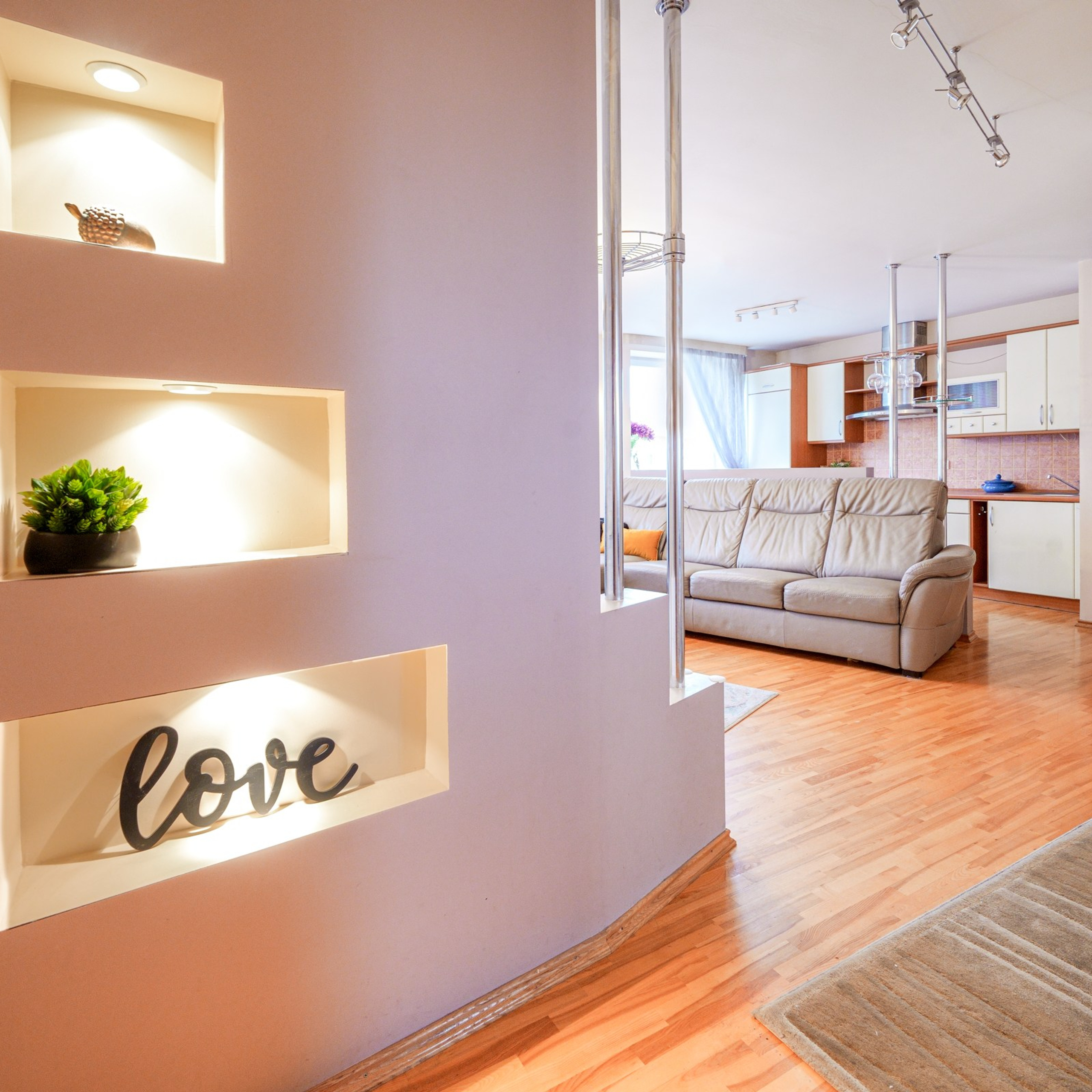 Nekilnojamojo turto fotografo projektai. Elina Sapiega fotografė Vilniuje