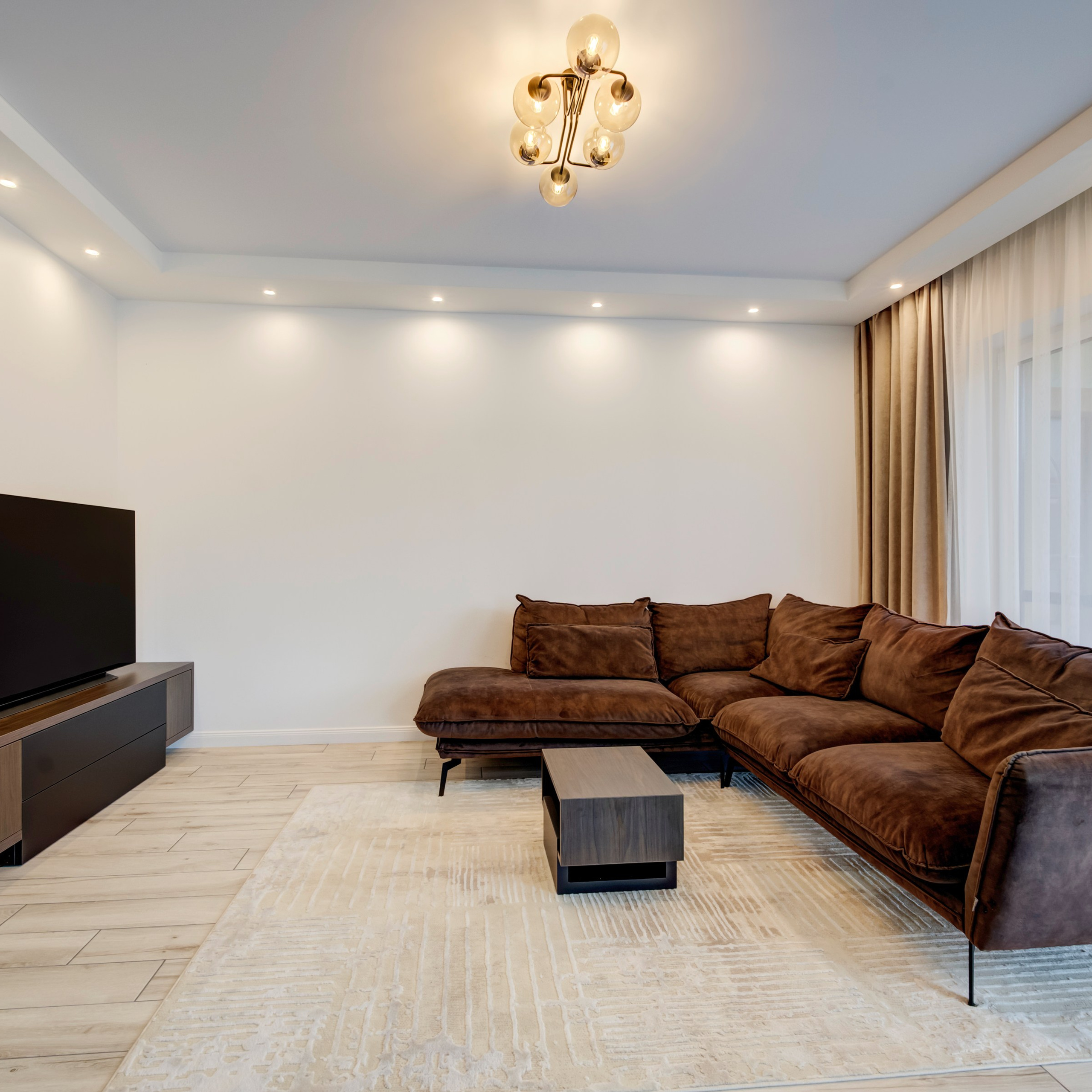 Nekilnojamojo turto fotografo projektai. Elina Sapiega fotografė Vilniuje