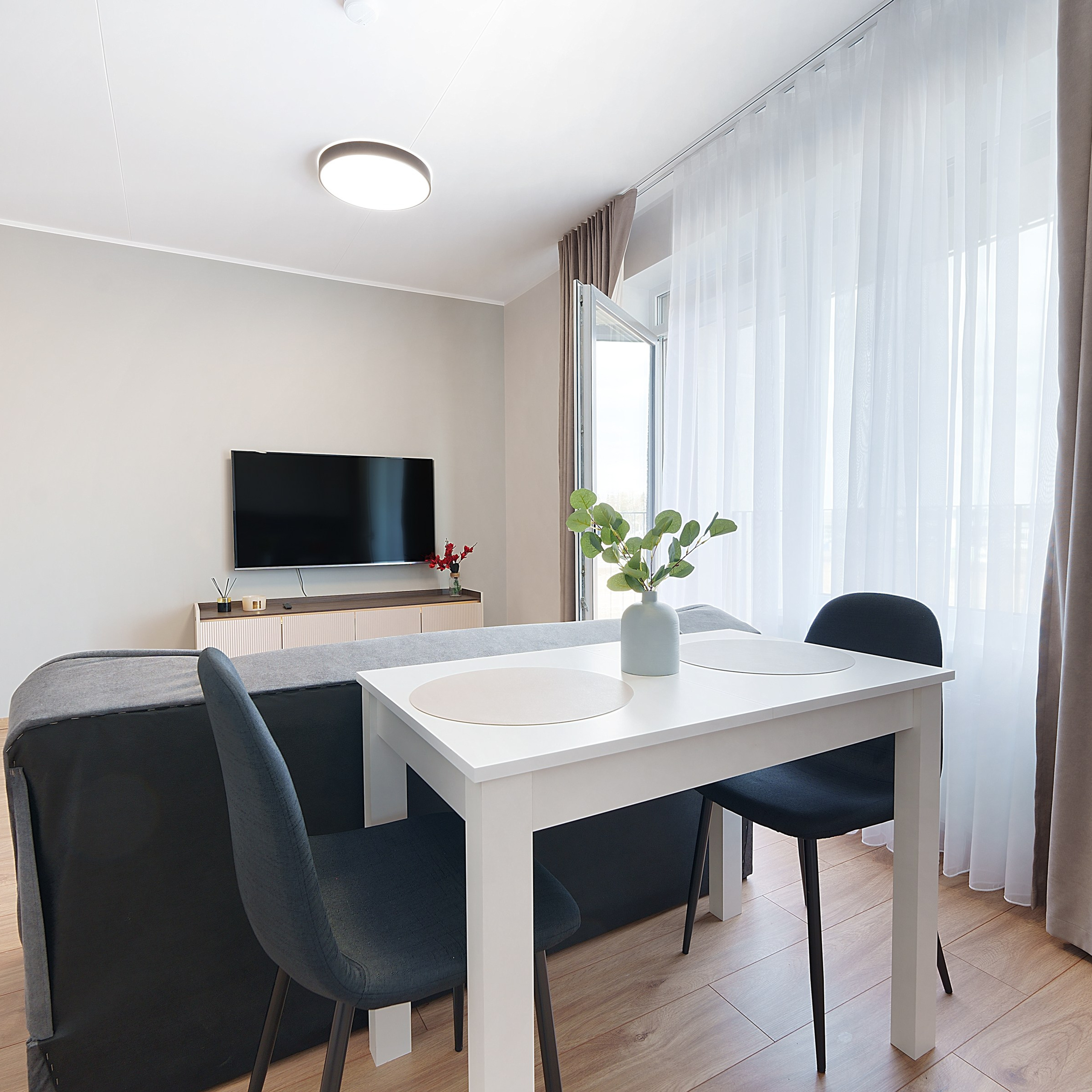 Nekilnojamojo turto fotografo projektai. Elina Sapiega fotografė Vilniuje