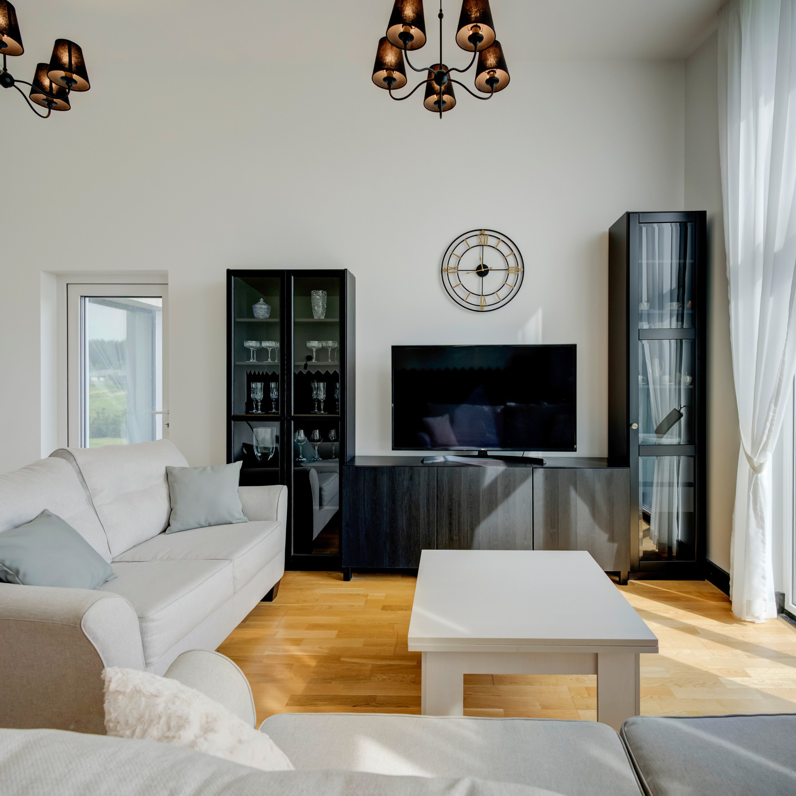 Nekilnojamojo turto fotografo projektai. Elina Sapiega fotografė Vilniuje