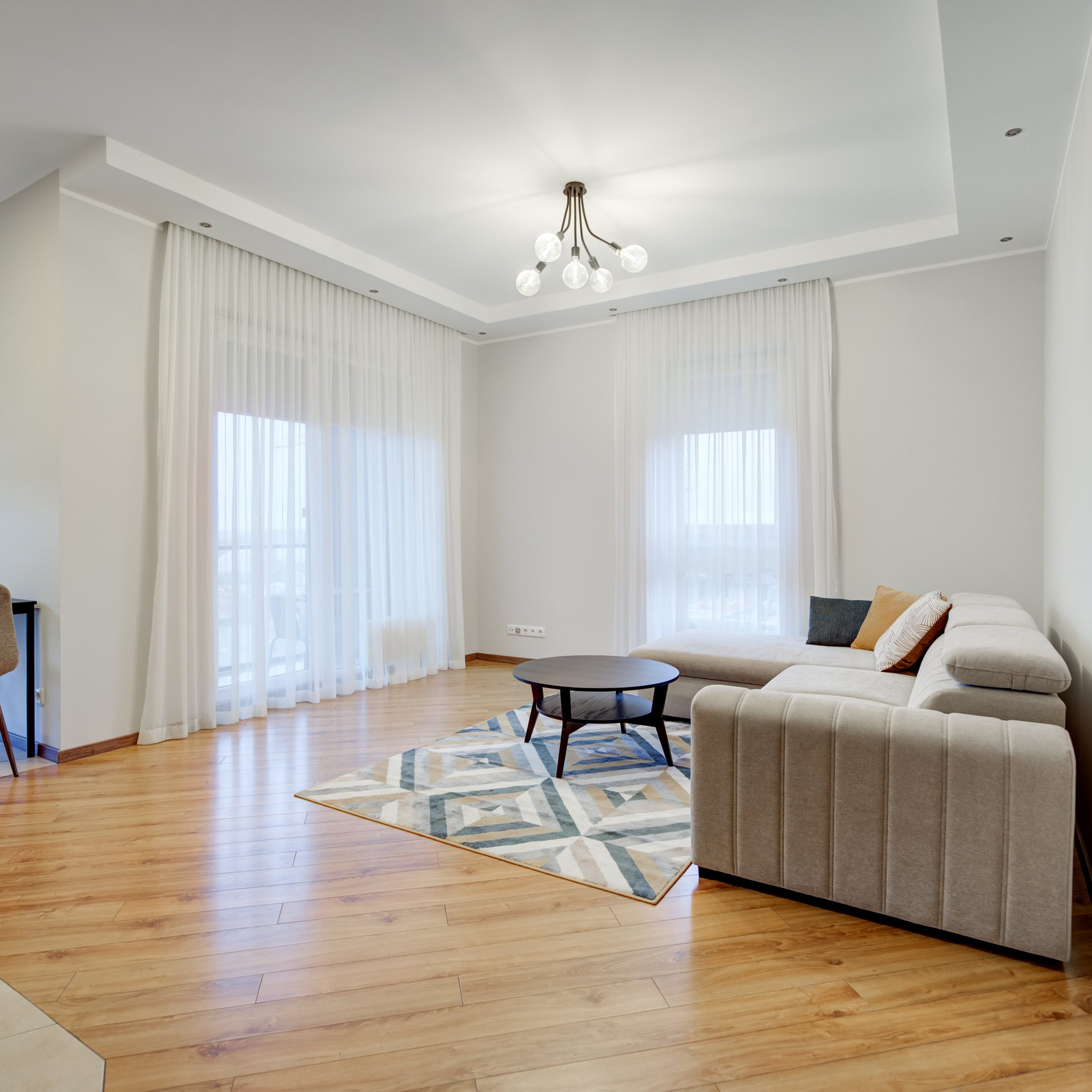 Nekilnojamojo turto fotografo projektai. Elina Sapiega fotografė Vilniuje