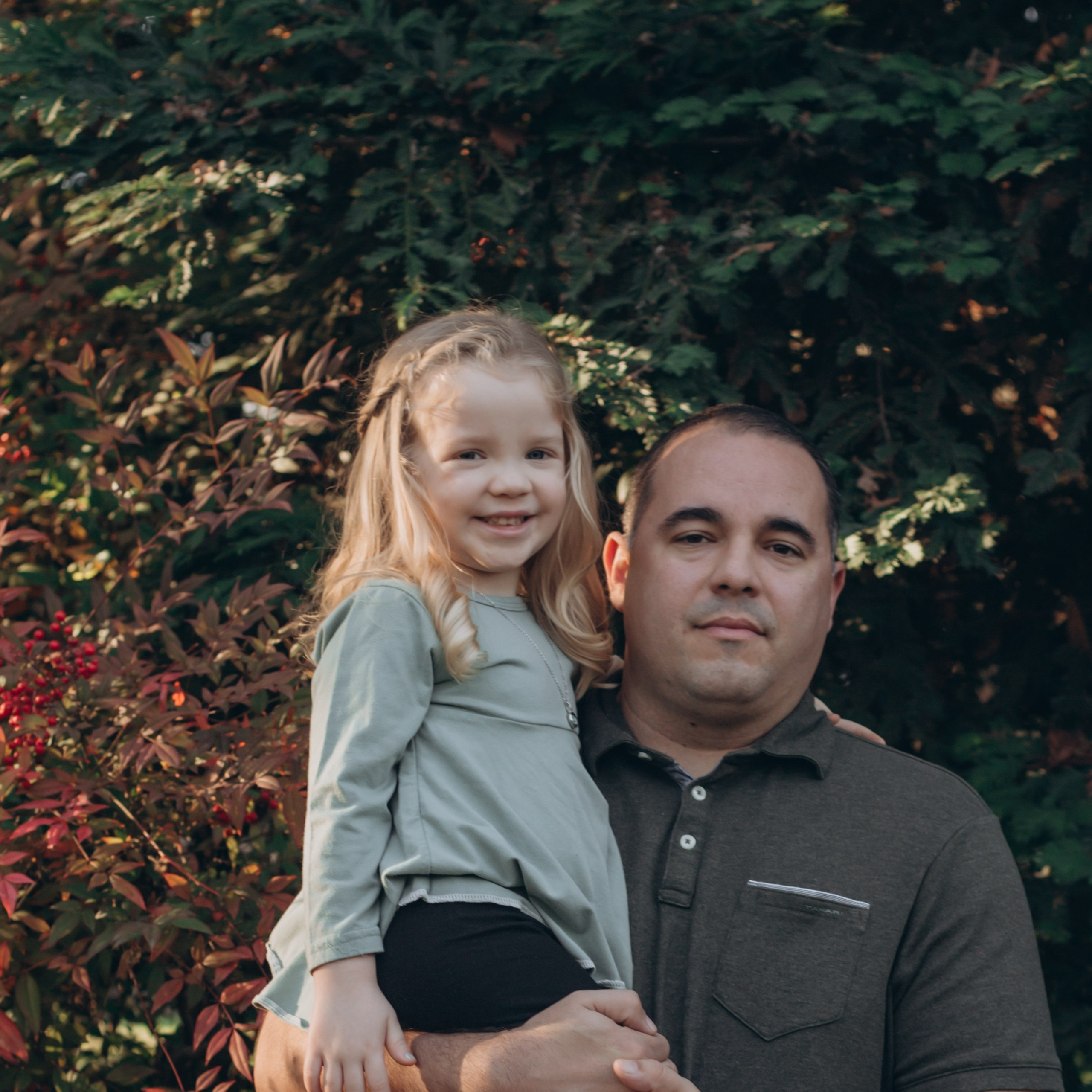 Reviews. Family and children’s lifestyle photographer Elena Tumanova