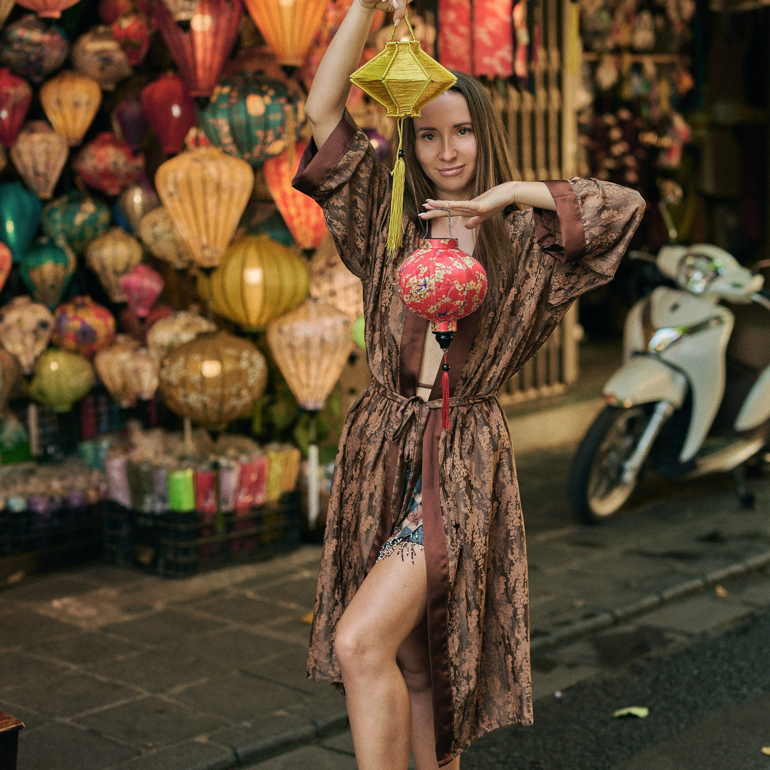 Lifestyle Photographer in Hoi An & Da Nang Love stories, family & wedding photography