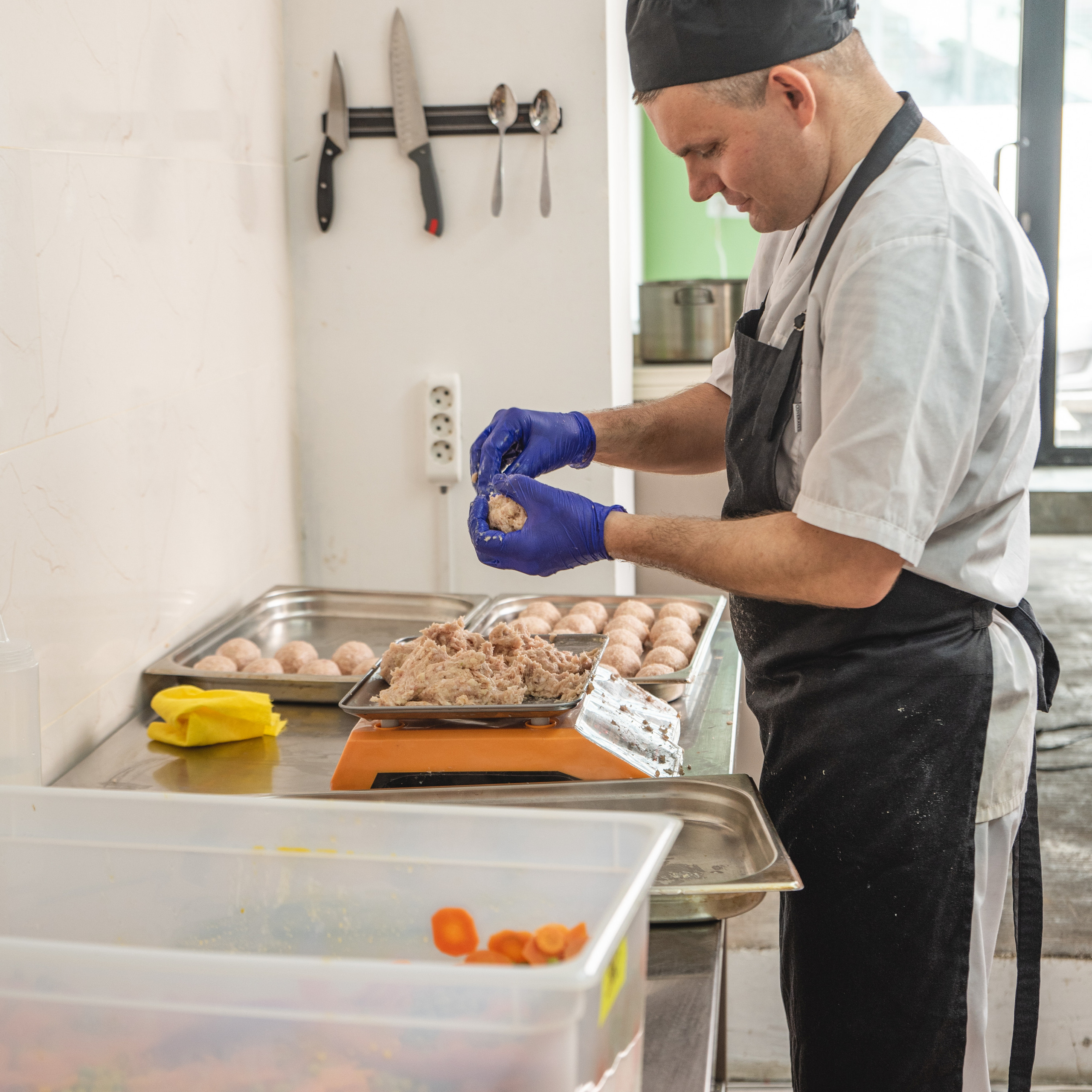 Накормим Батуми. Ekaterina Verbitskaya. Photography