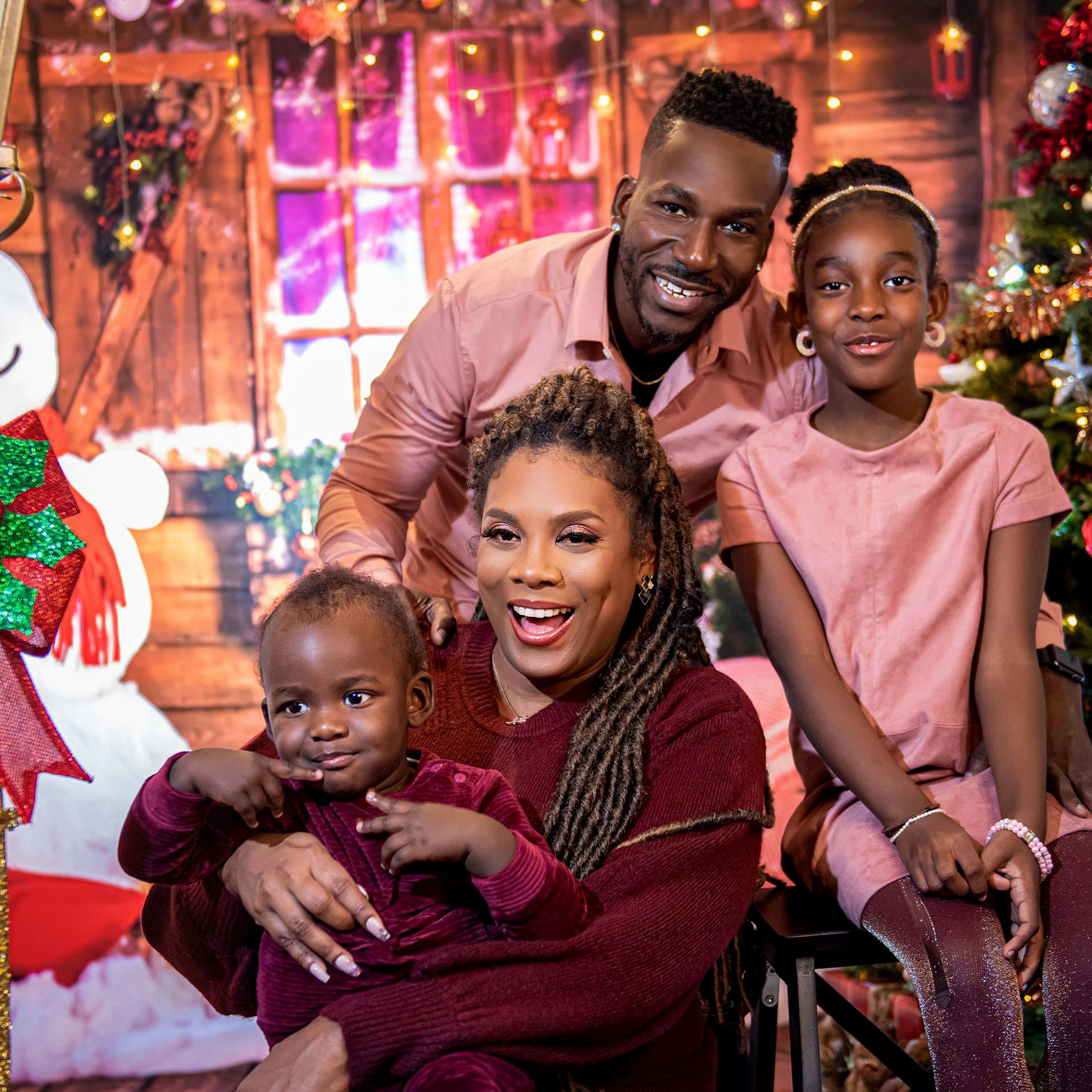 Reviews. Wedding, Maternity, Family photographer in Chingford London