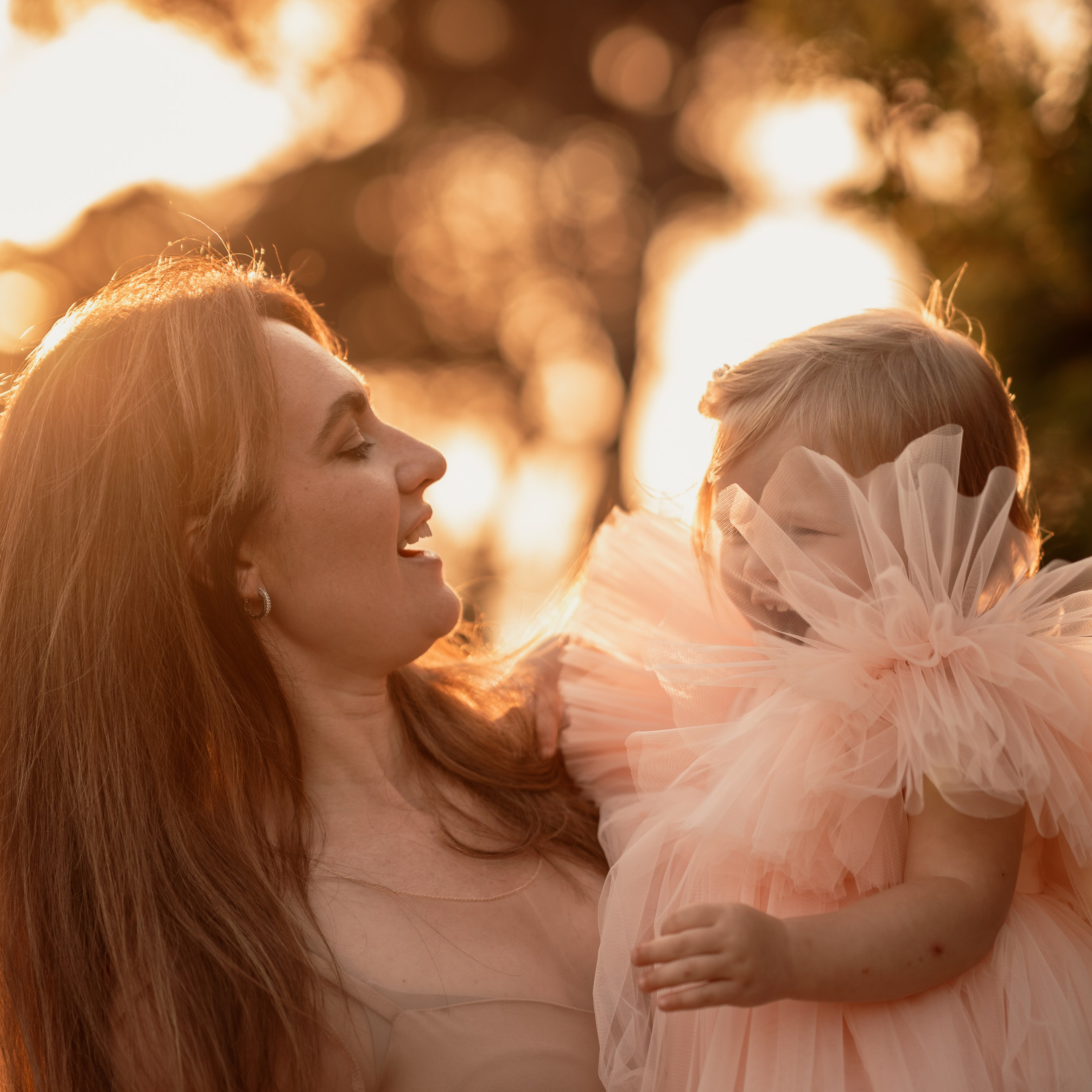 יום הולדת של ארישה: רגעים שמחים במצלמה