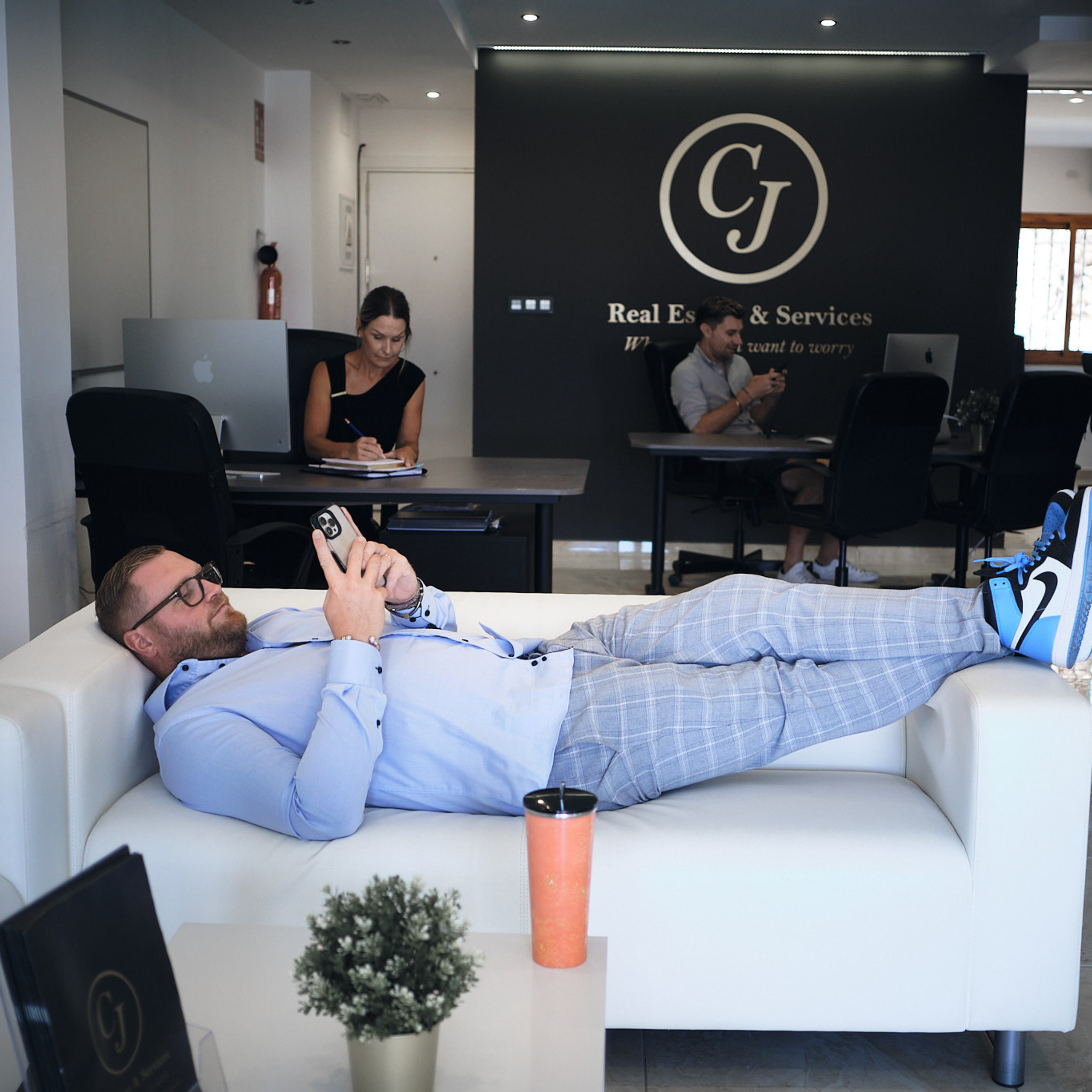 Opiniones. Servicios fotograficos, video y diseño Torrevieja