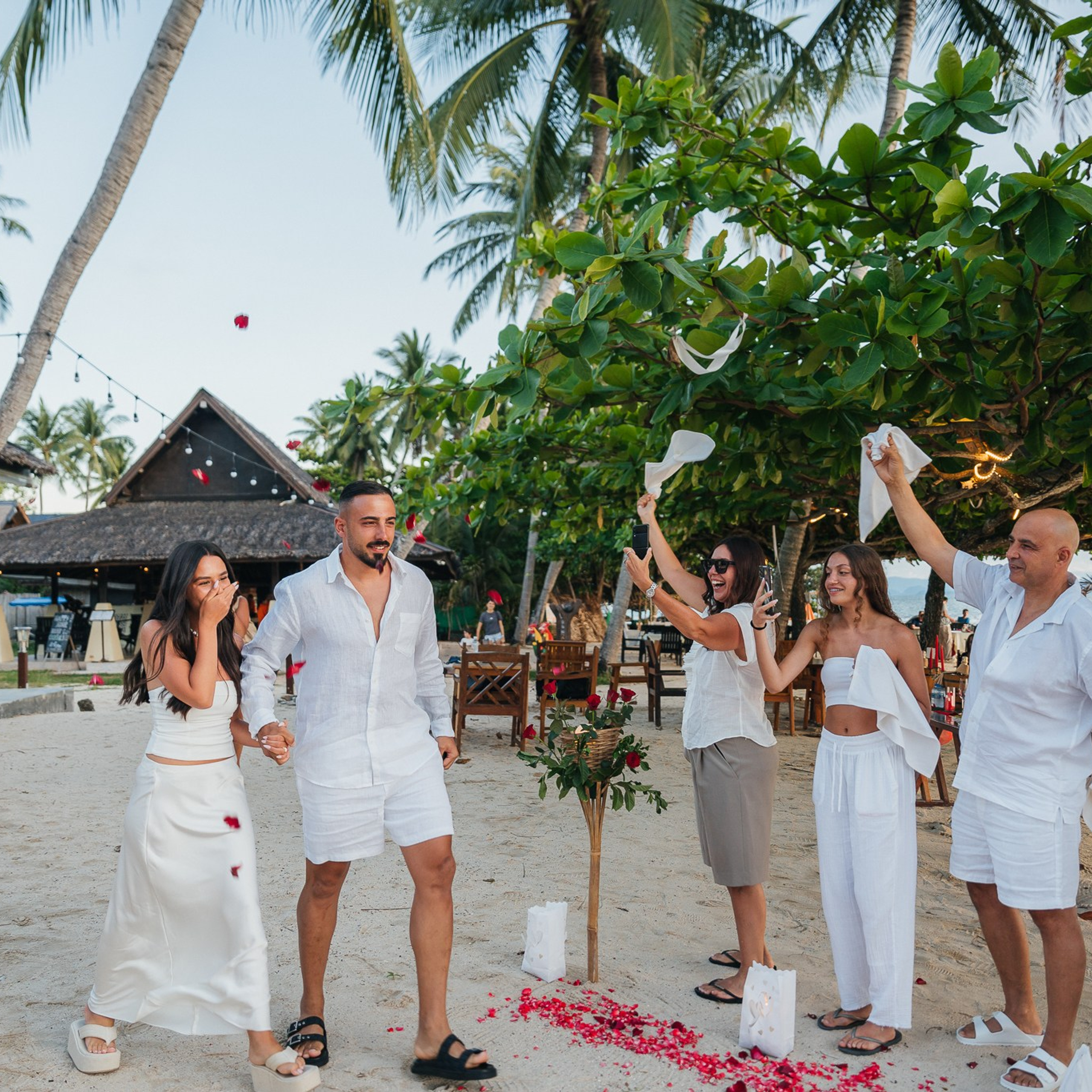 Photo. Romantic proposal on Koh Samui, Thailand