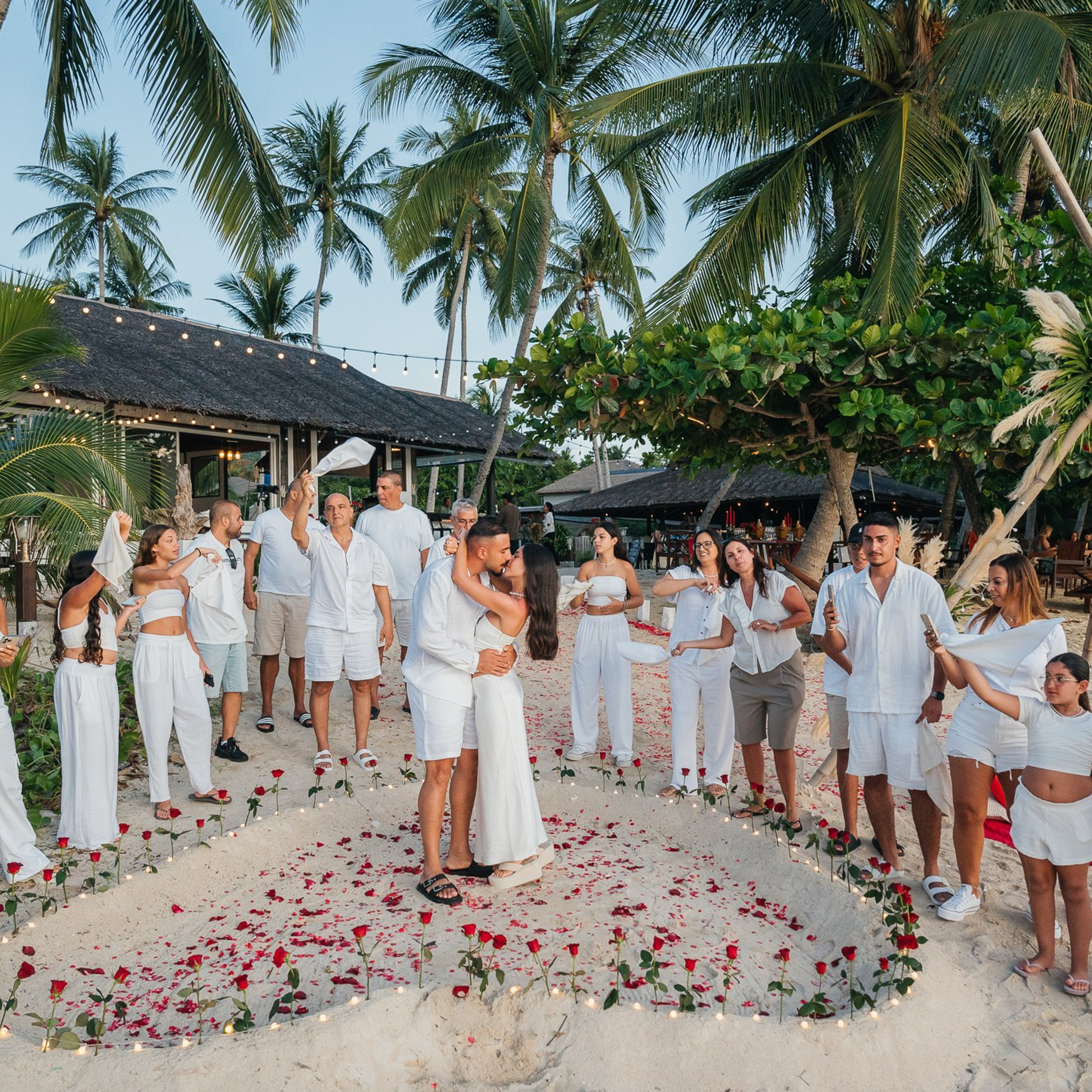 Photo. Romantic proposal on Koh Samui, Thailand