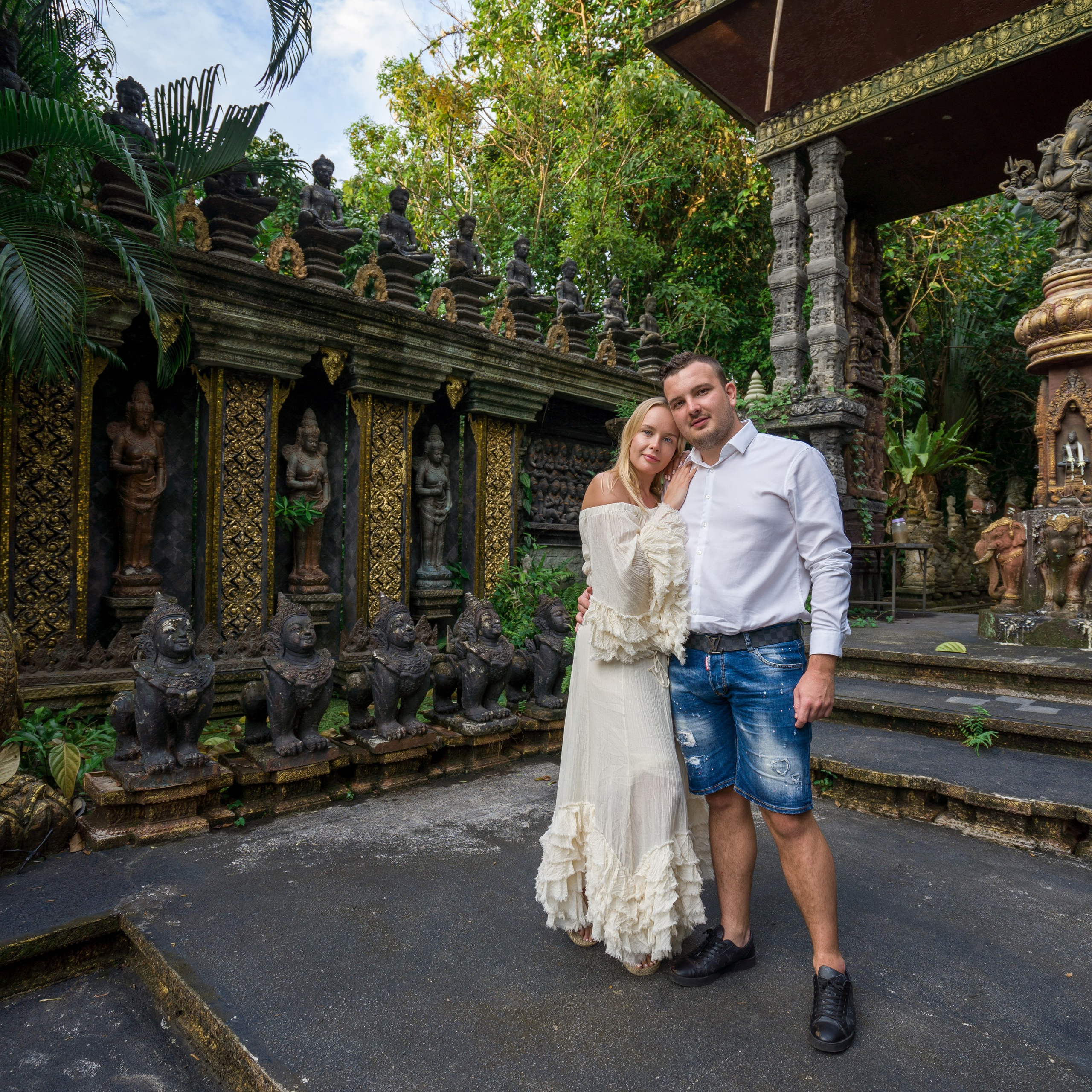 Photo. Romantic proposal on Koh Samui, Thailand