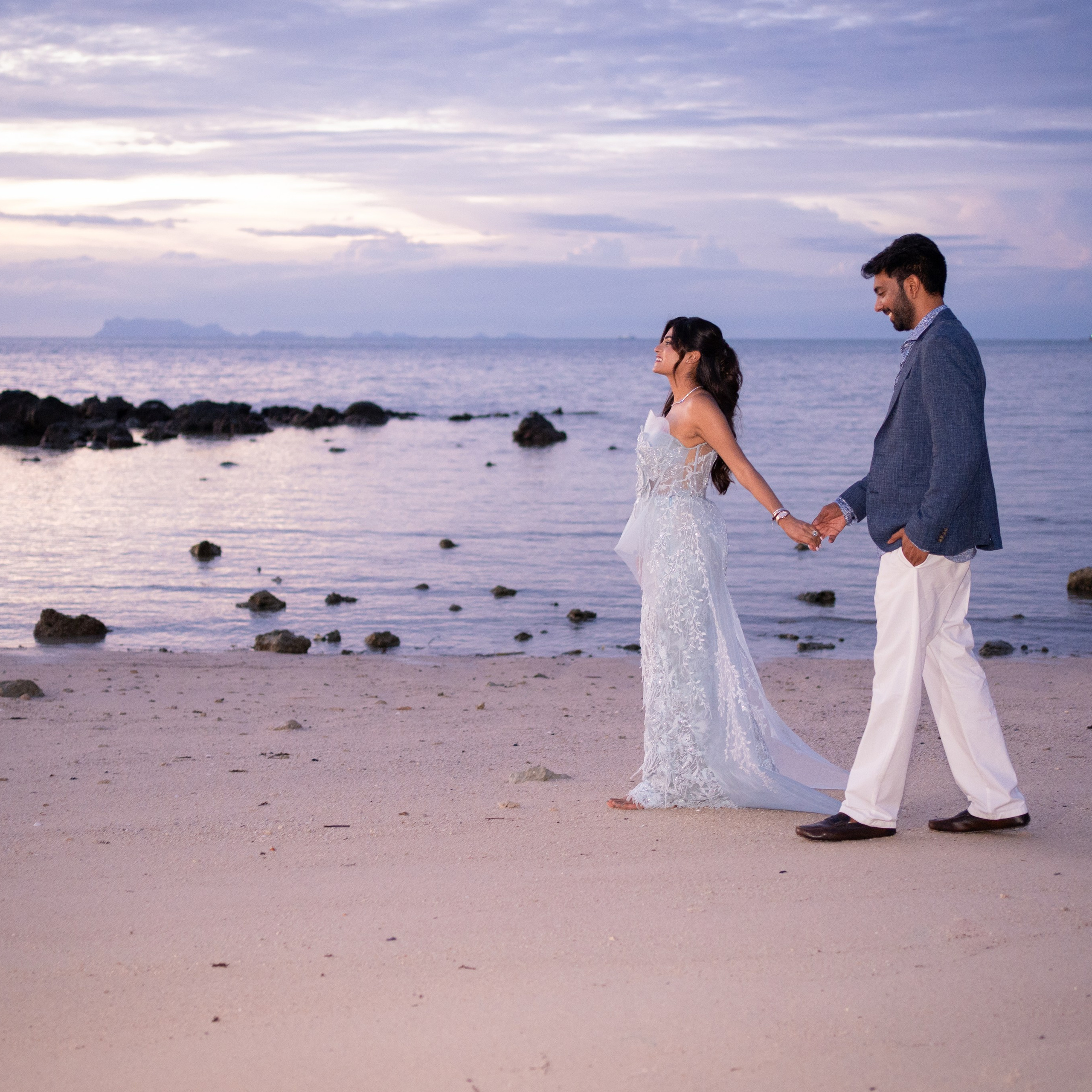 Photo. Romantic proposal on Koh Samui, Thailand