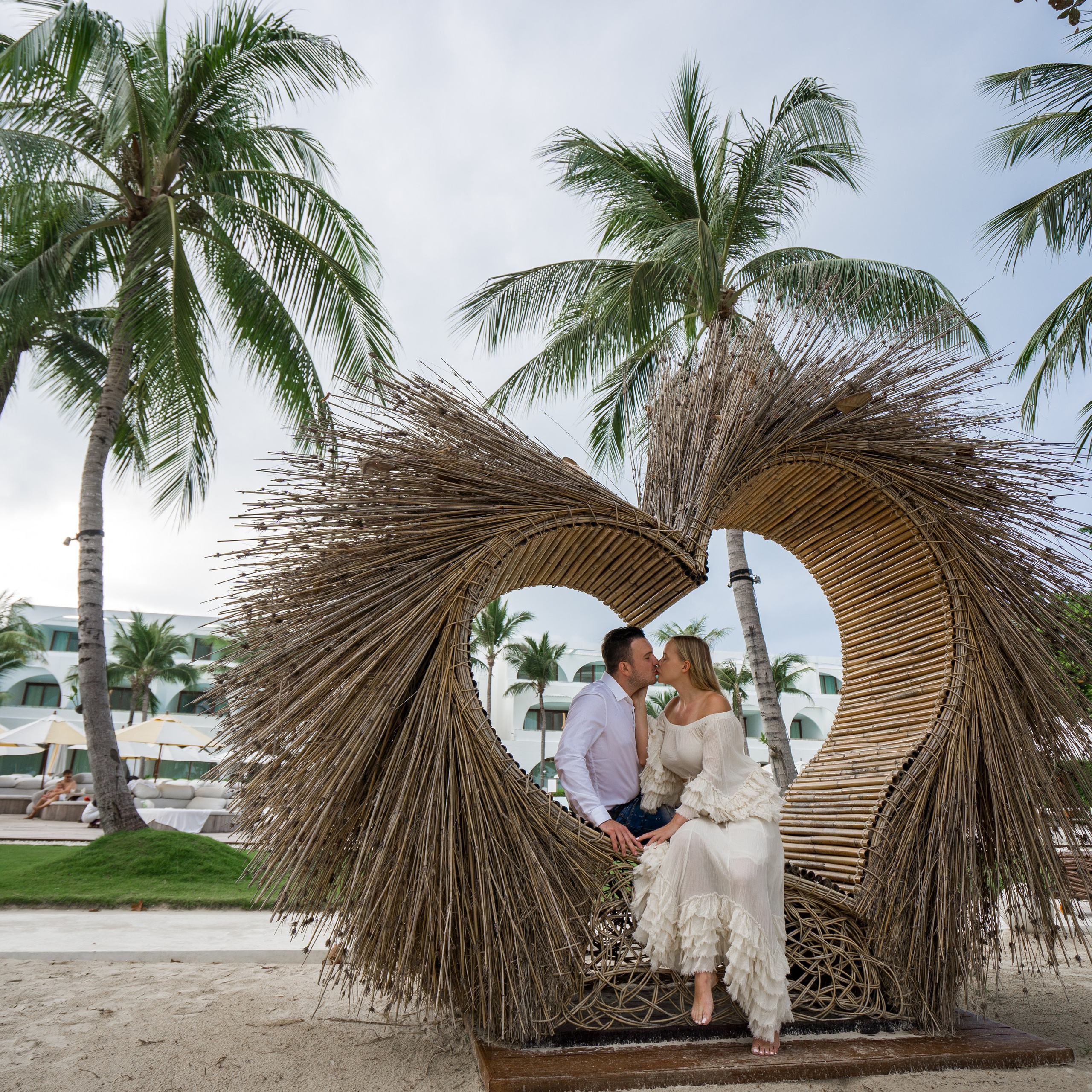 Photo. Romantic proposal on Koh Samui, Thailand