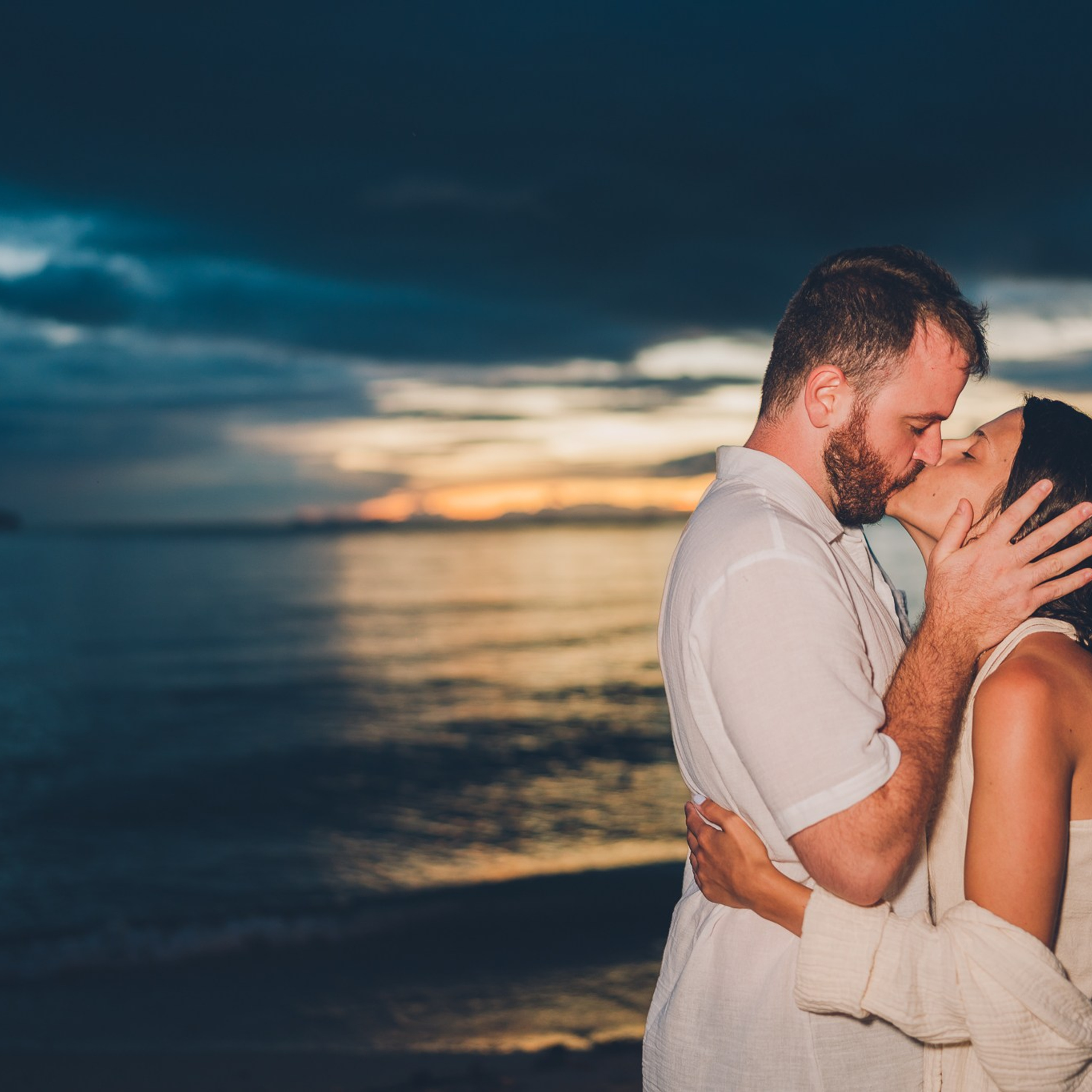 Photo. Romantic proposal on Koh Samui, Thailand