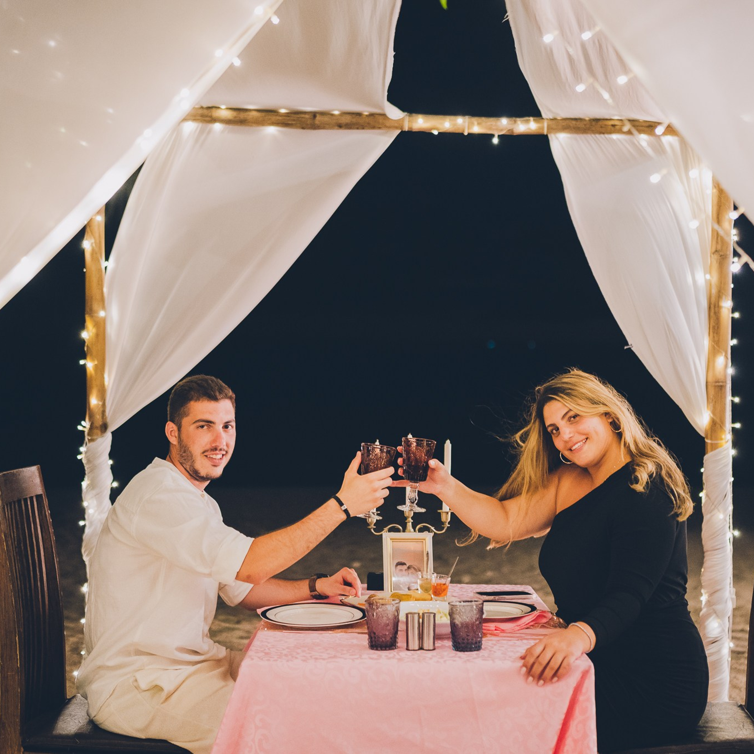 Photo. Romantic proposal on Koh Samui, Thailand