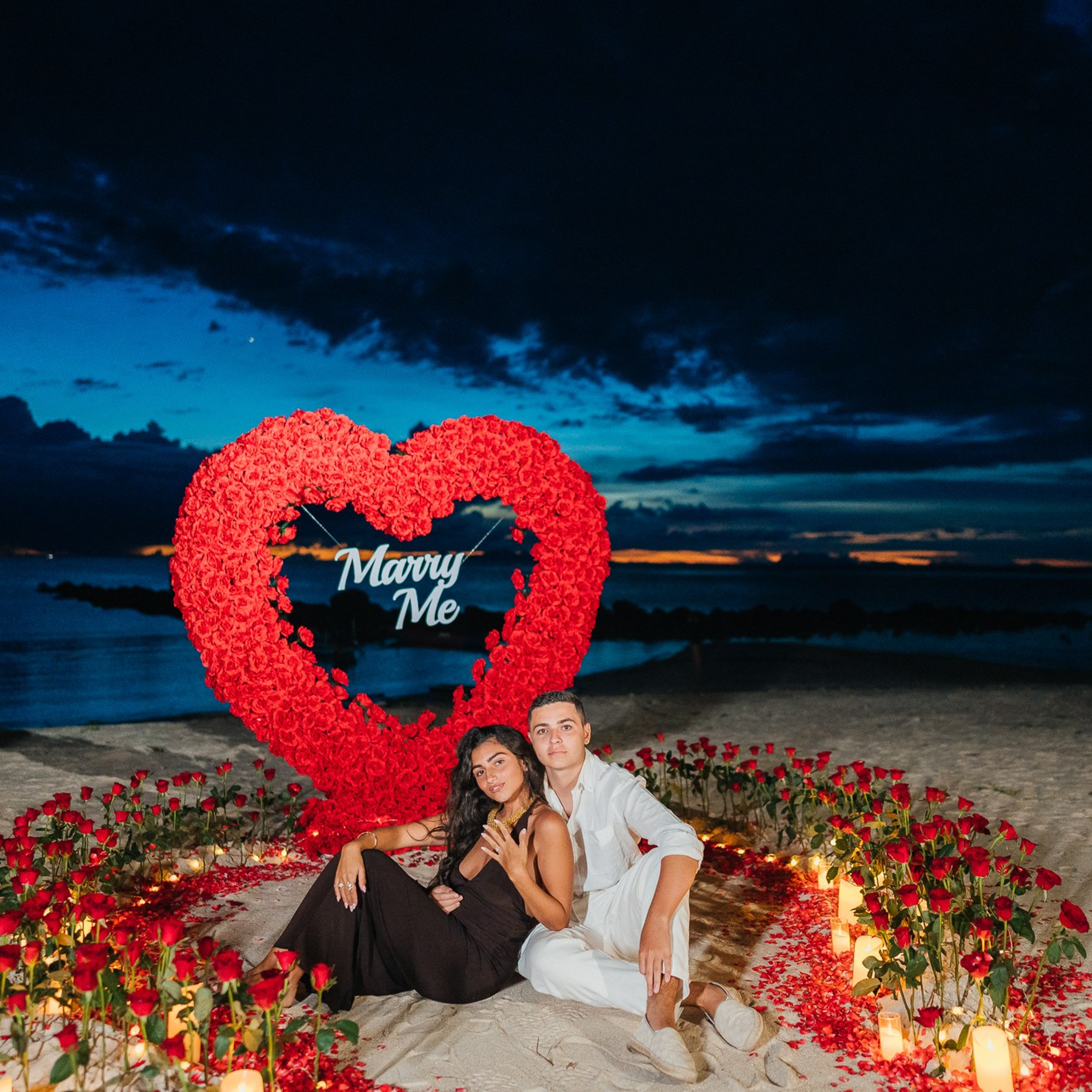 Photo. Romantic proposal on Koh Samui, Thailand