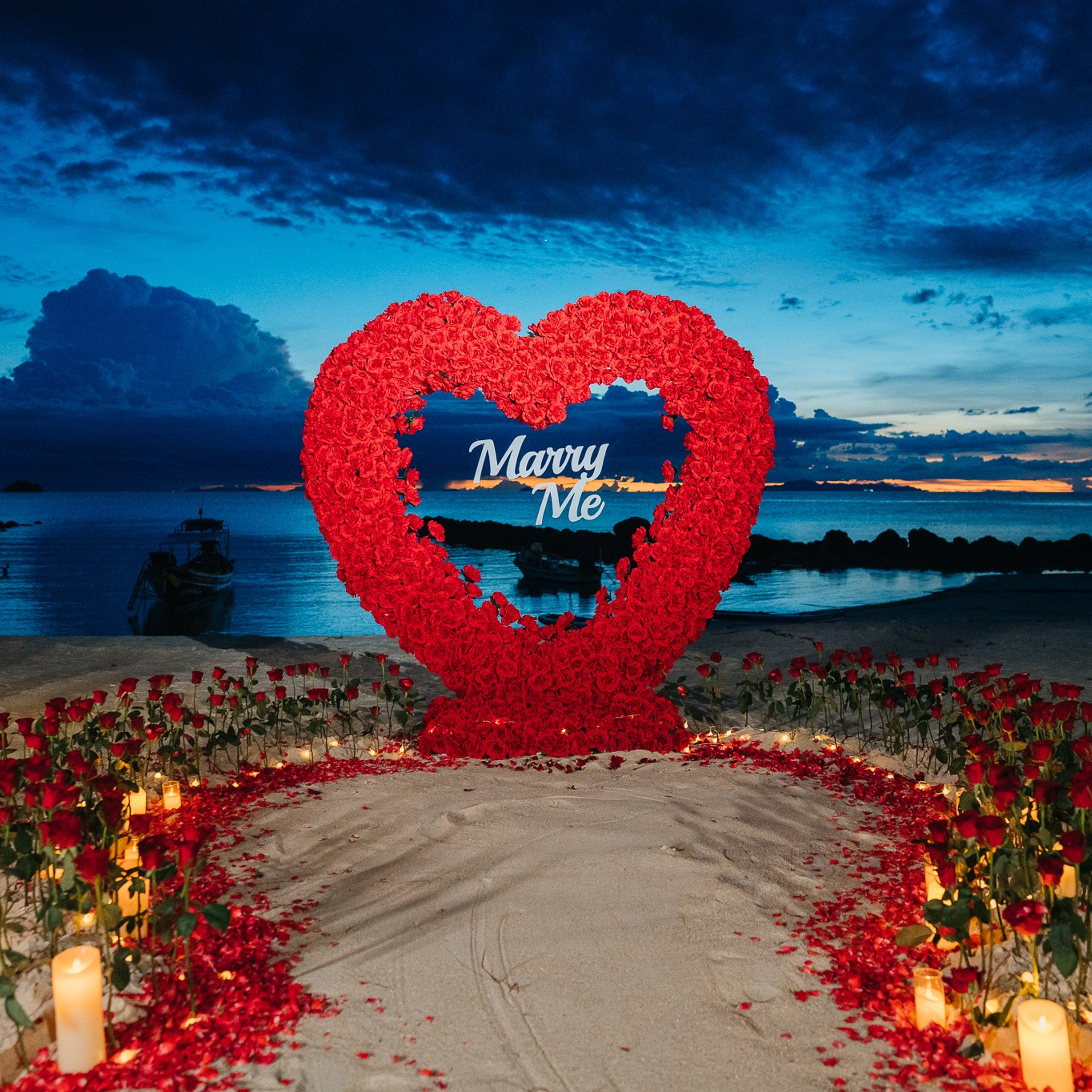 Photo. Romantic proposal on Koh Samui, Thailand