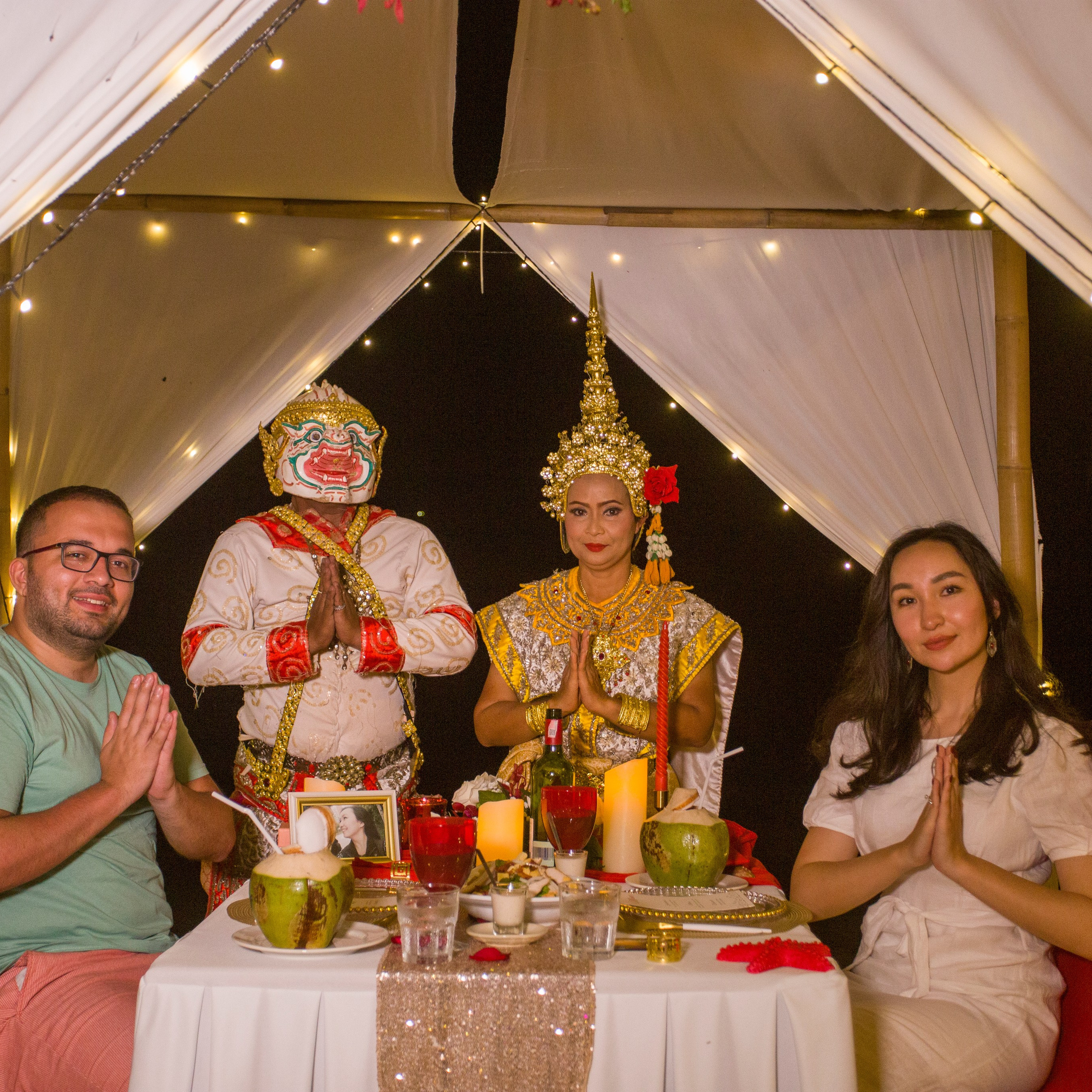Photo. Romantic proposal on Koh Samui, Thailand