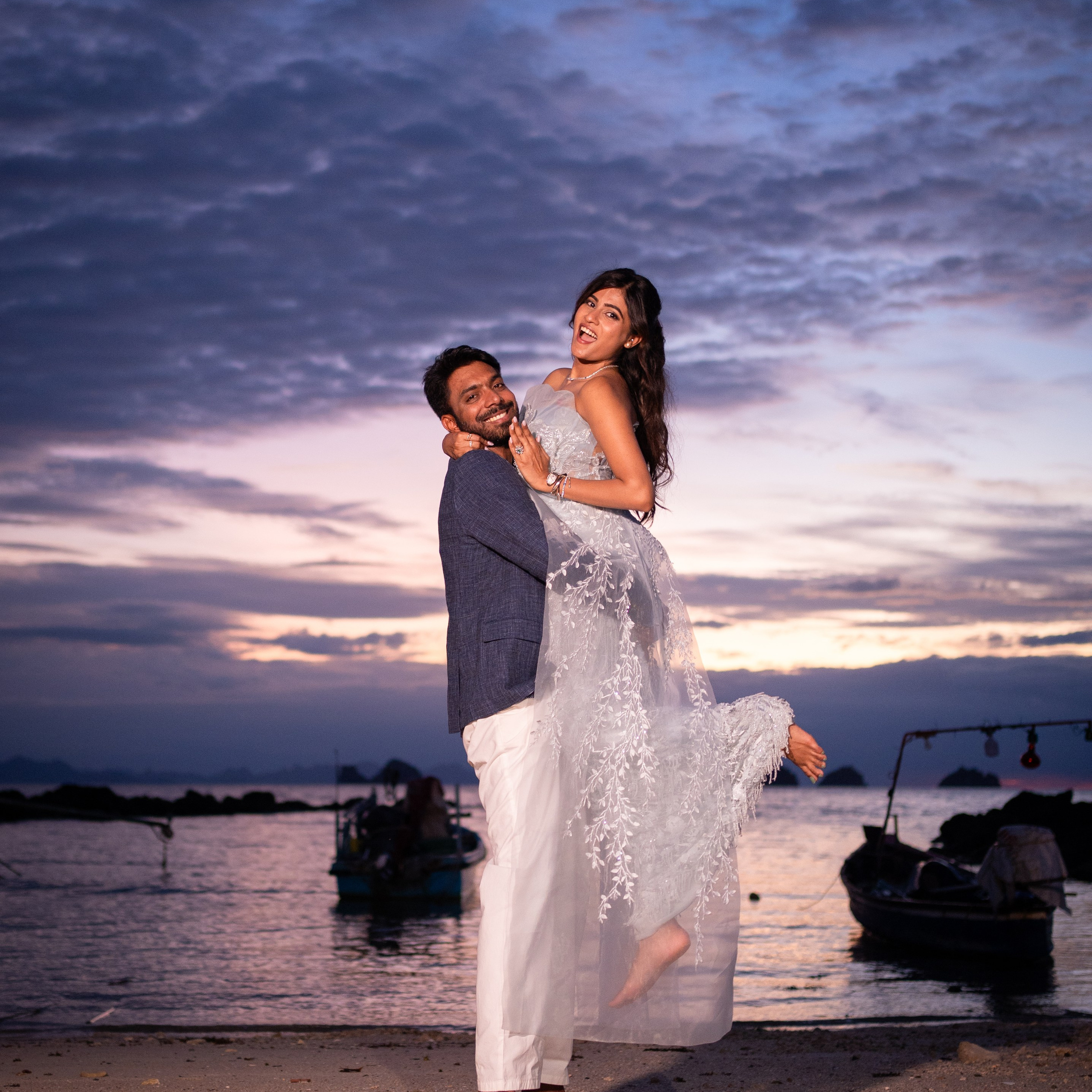 Photo. Romantic proposal on Koh Samui, Thailand