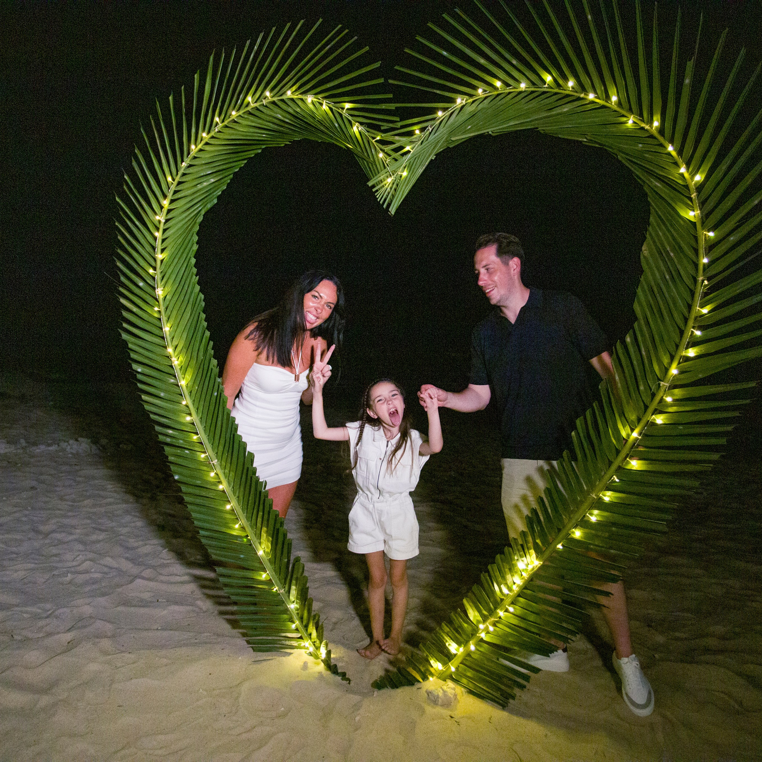 Photo. Romantic proposal on Koh Samui, Thailand