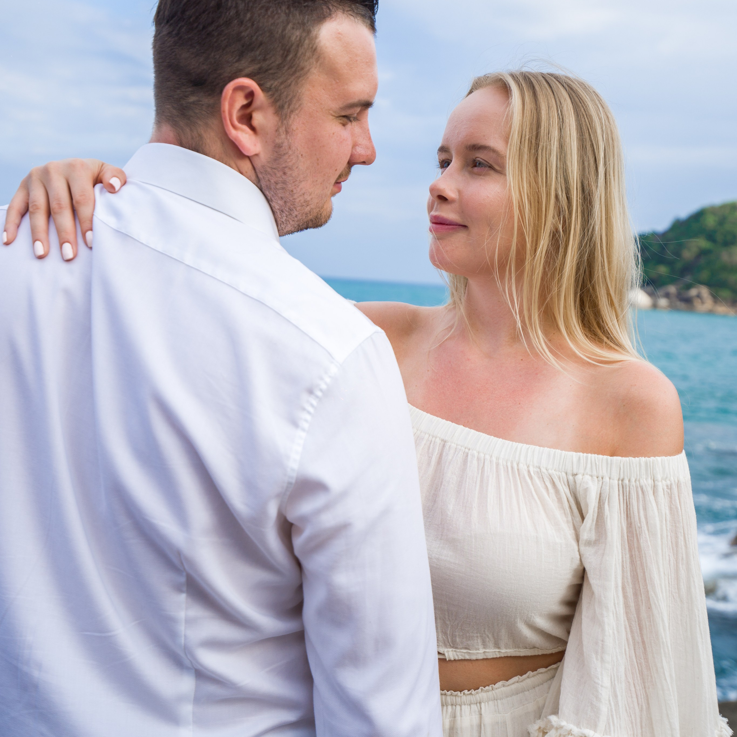 Photo. Romantic proposal on Koh Samui, Thailand