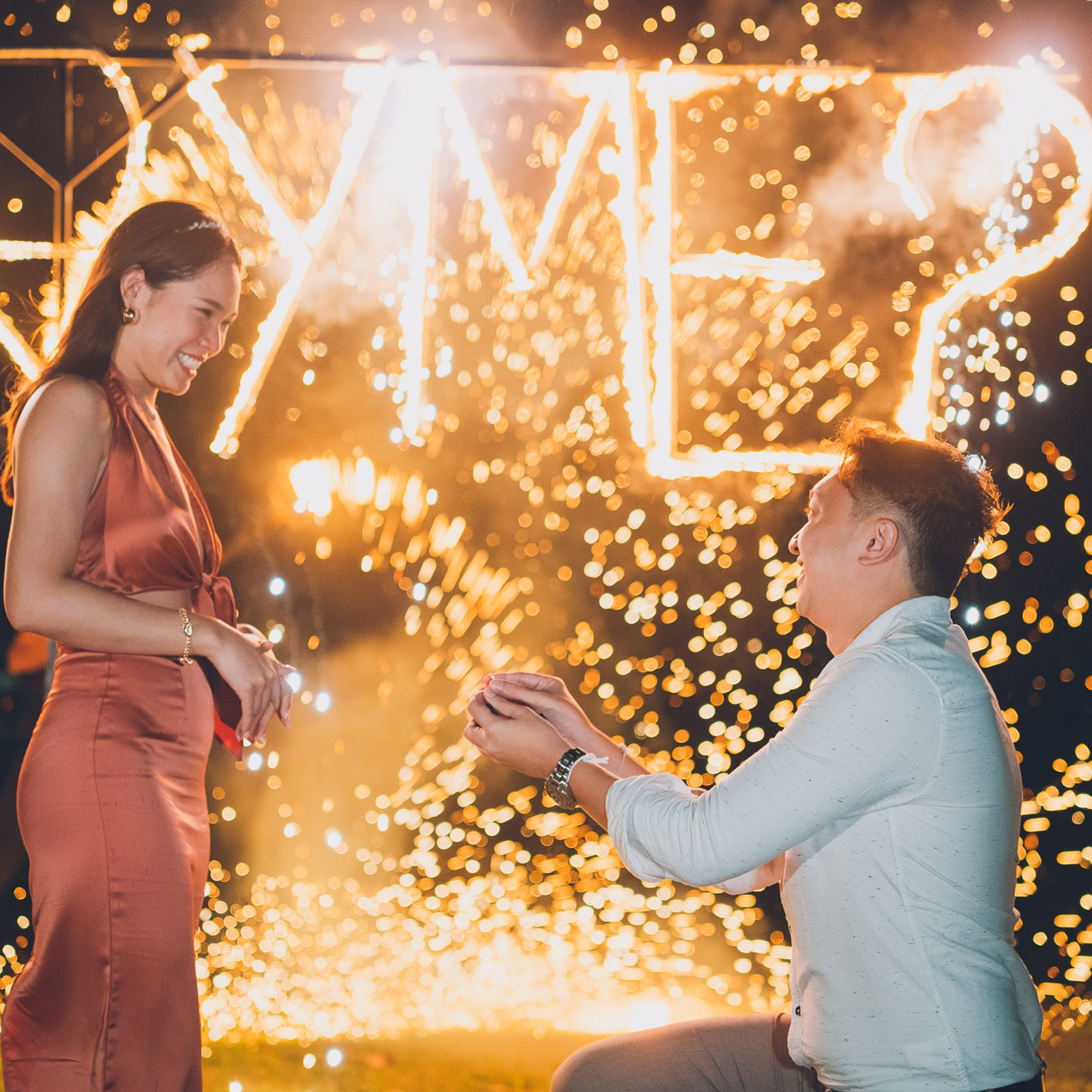 Photo. Romantic proposal on Koh Samui, Thailand