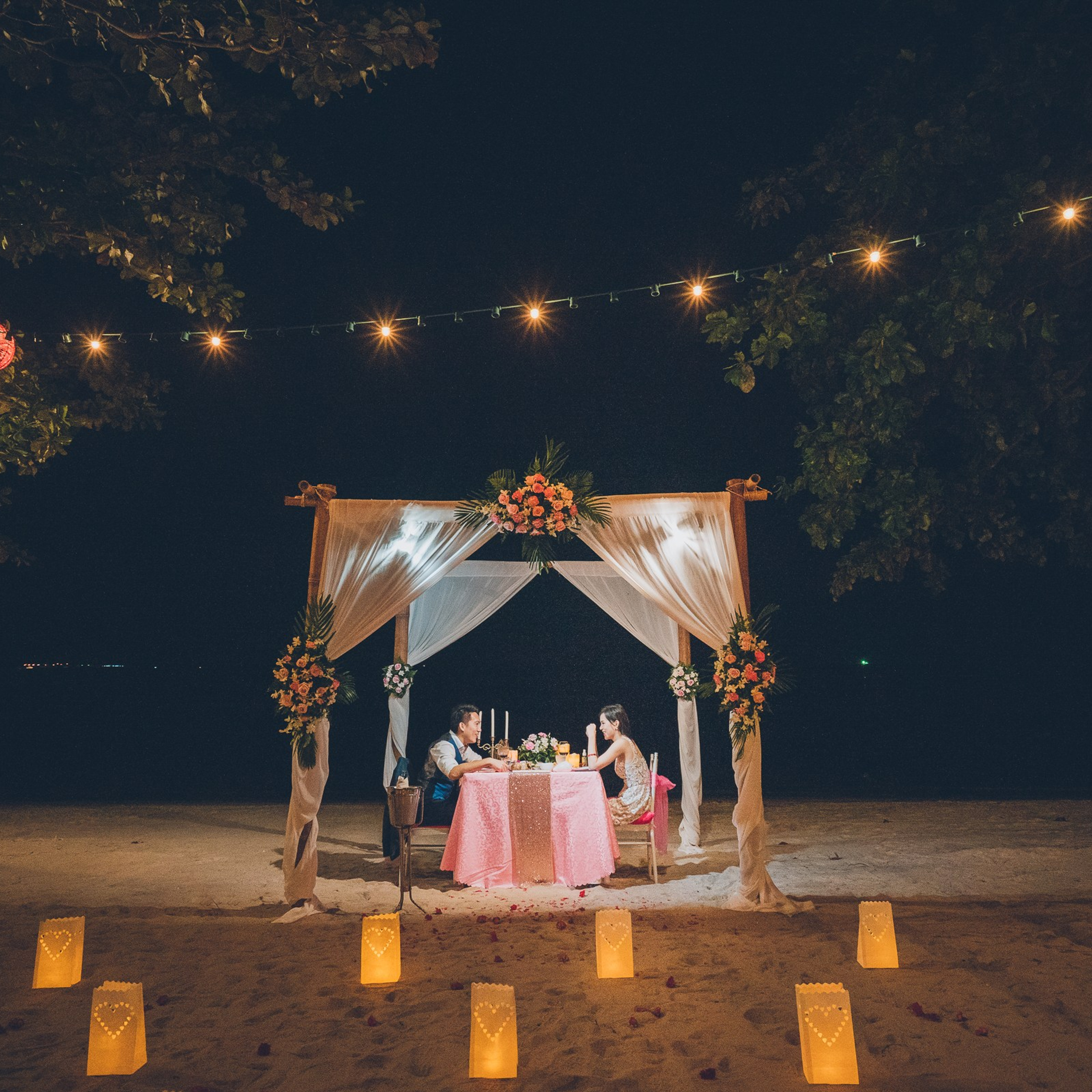 Photo. Romantic proposal on Koh Samui, Thailand