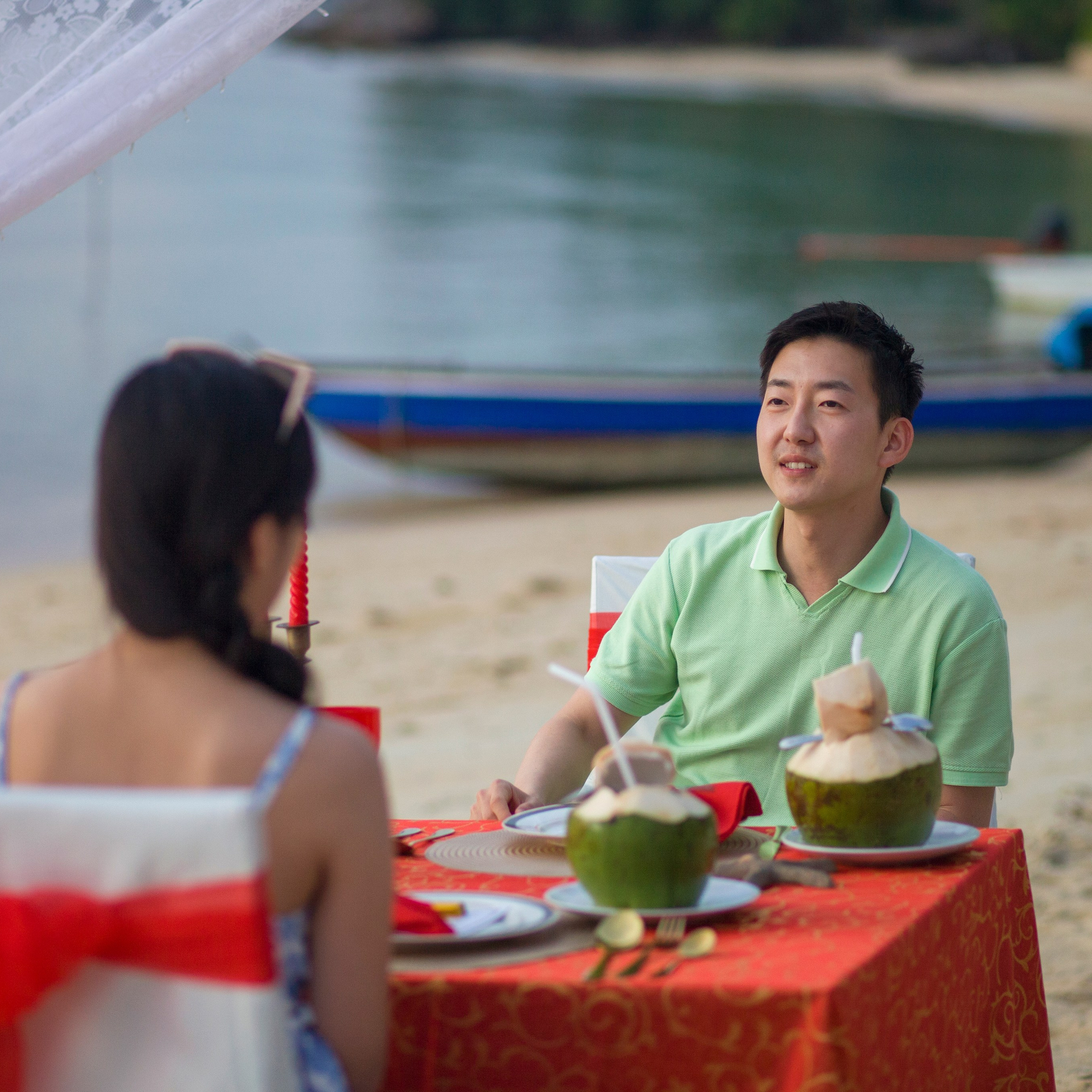 Photo. Romantic proposal on Koh Samui, Thailand