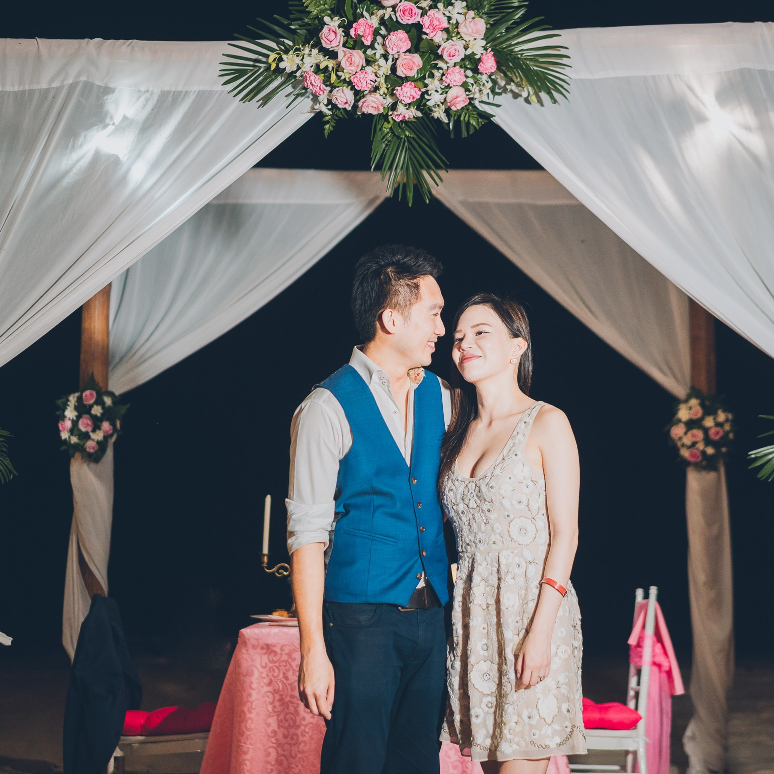 Photo. Romantic proposal on Koh Samui, Thailand