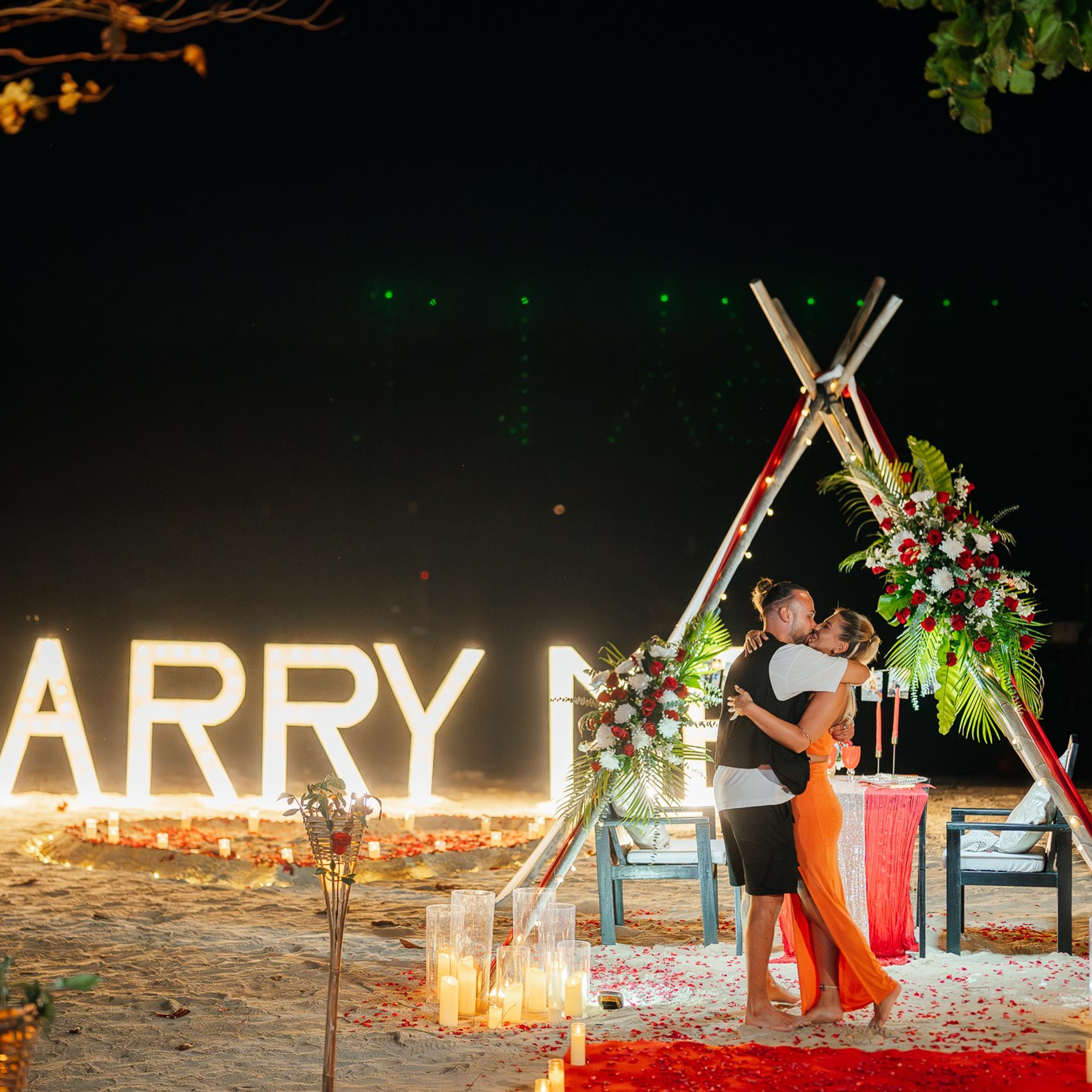 Photo. Romantic proposal on Koh Samui, Thailand