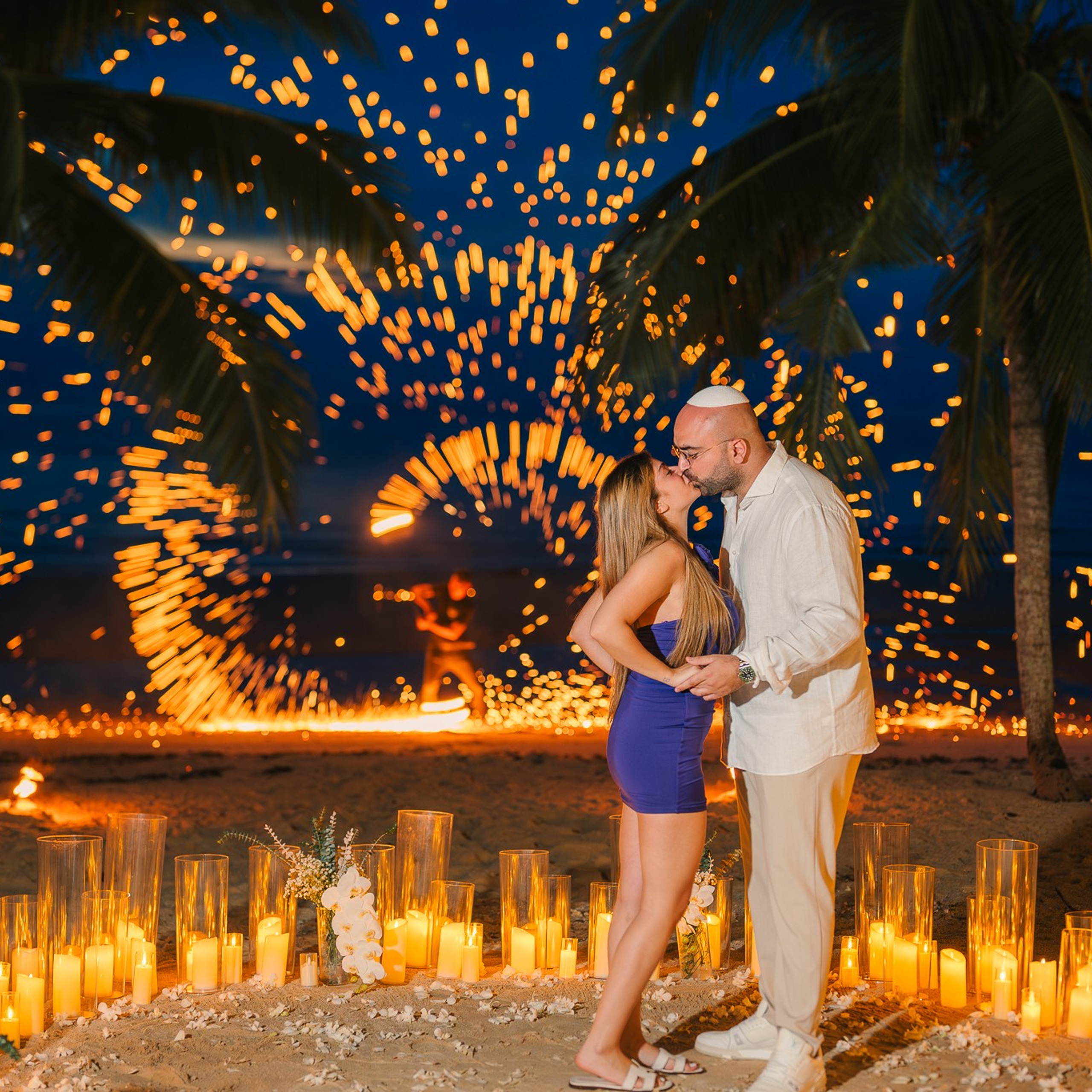 Photo. Romantic proposal on Koh Samui, Thailand