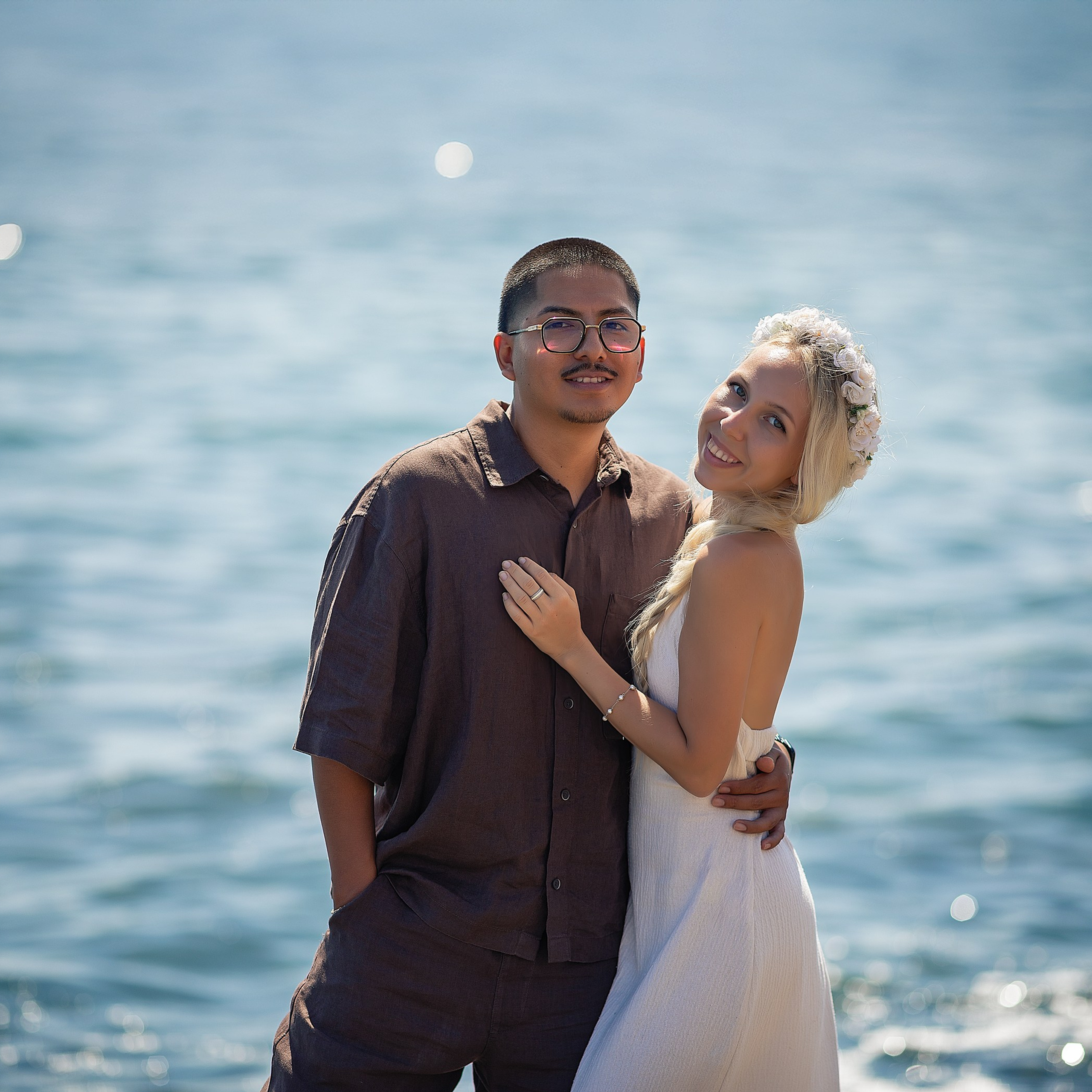 sesión post boda elegante con vistas al Mediterráneo en Almería