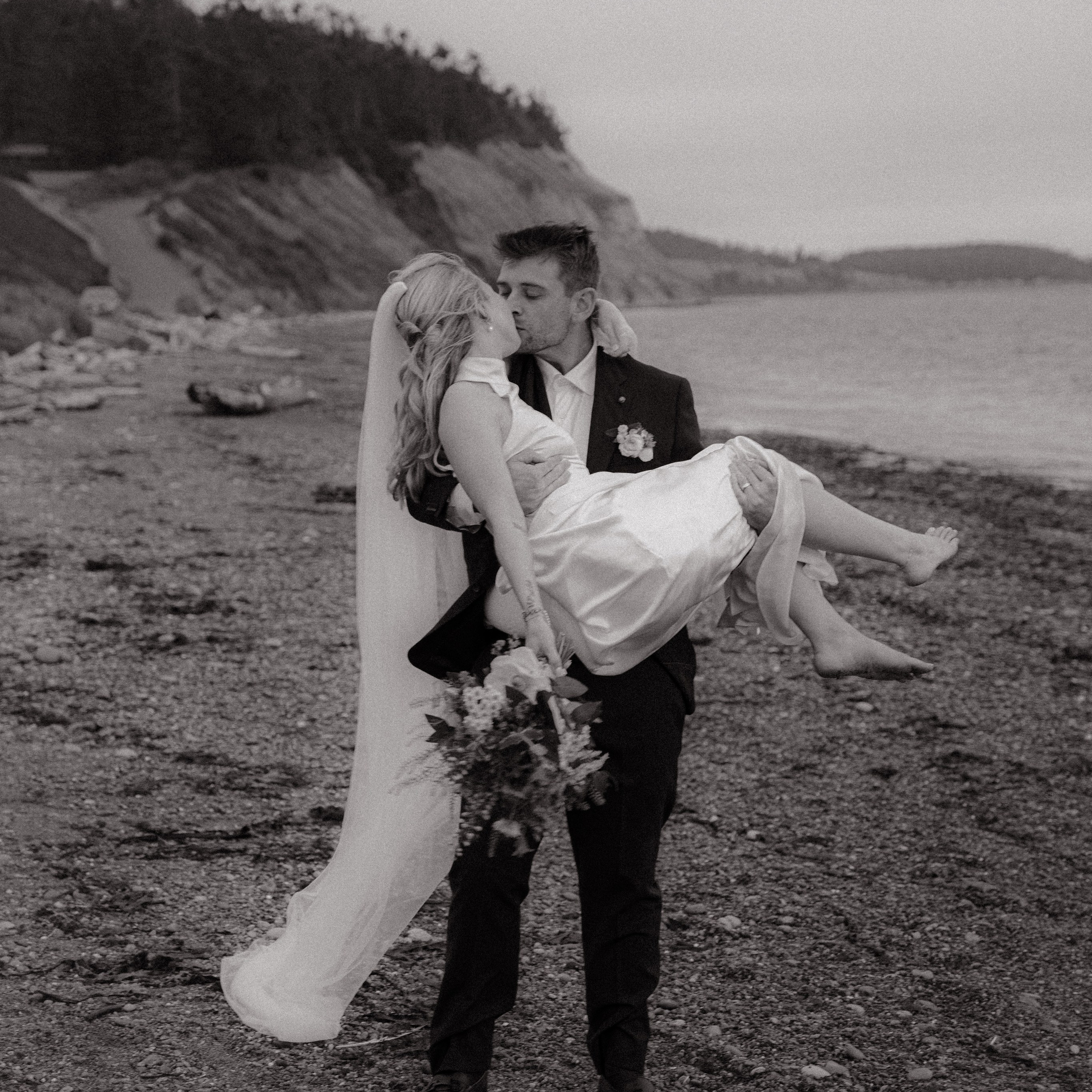 Cherilynn and Thomas | Courthouse wedding