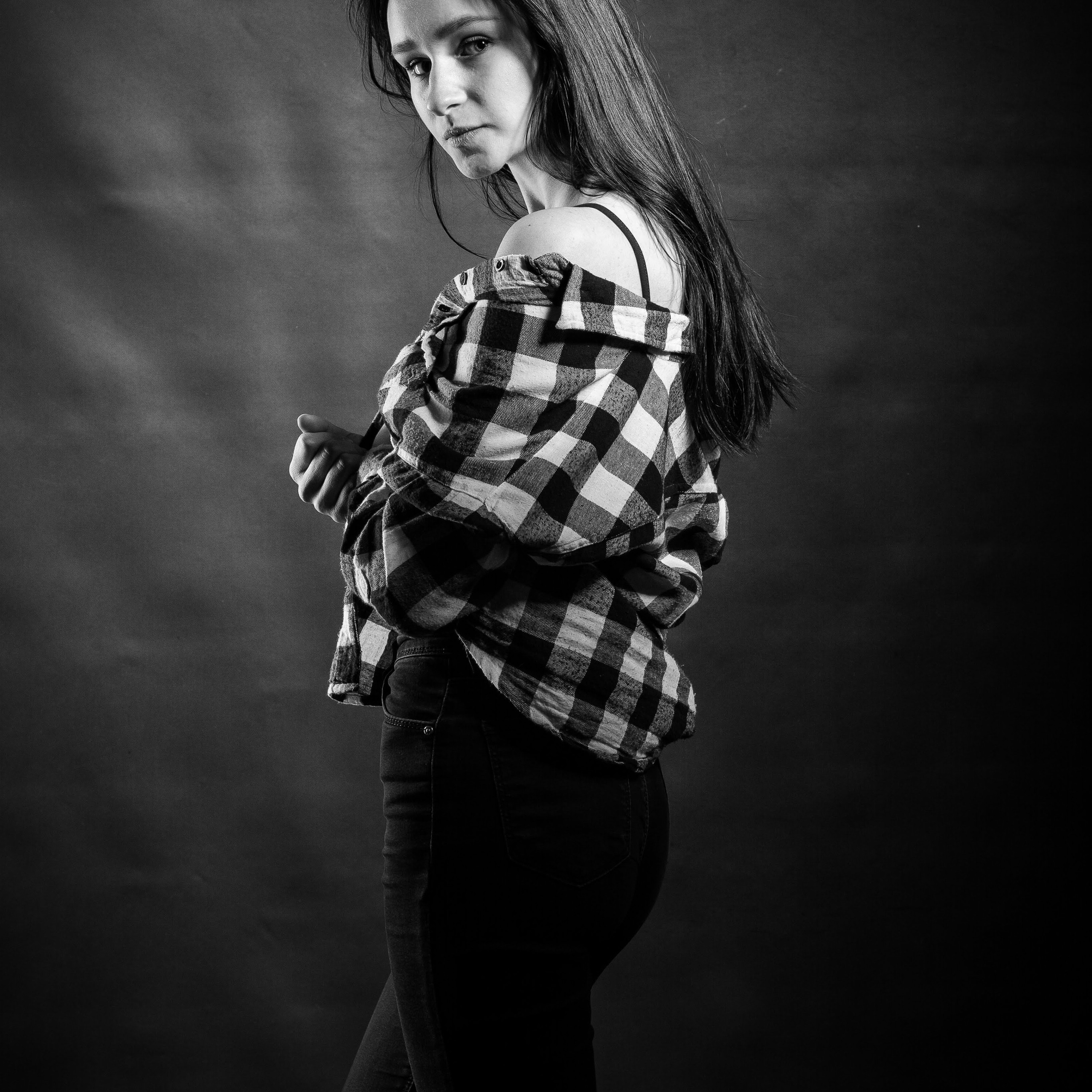 Sesje testowe dla modeli w Poznaniu | profesjonalna fotografia modelingowa. Stanislau Krasovski – Fotografia artystyczna i kreatywne sesje w Poznaniu