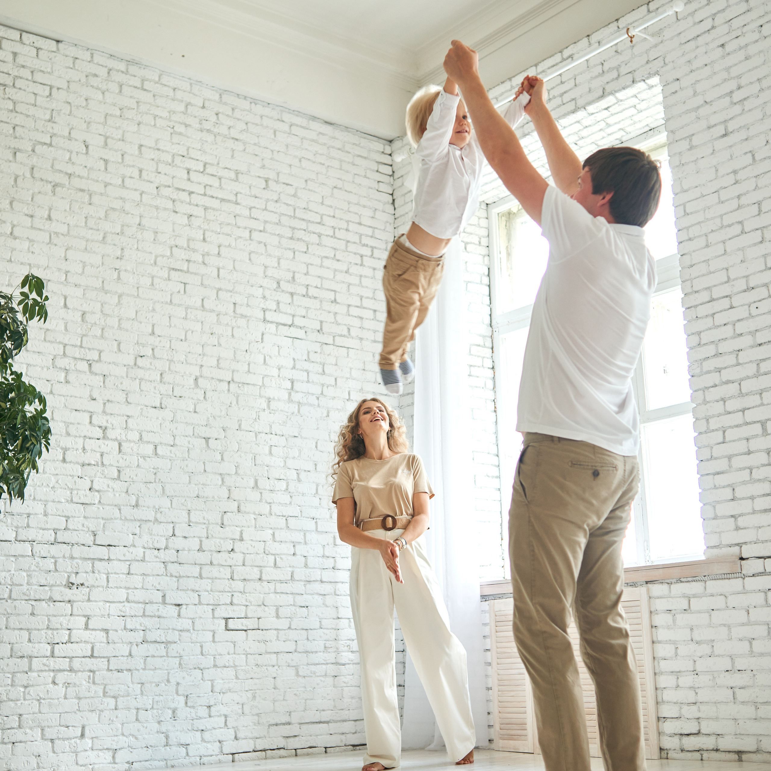 Sesje rodzinne i Love‑Story w Poznaniu | fotografia pełna emocji. Stanislau Krasovski – Fotografia artystyczna i kreatywne sesje w Poznaniu