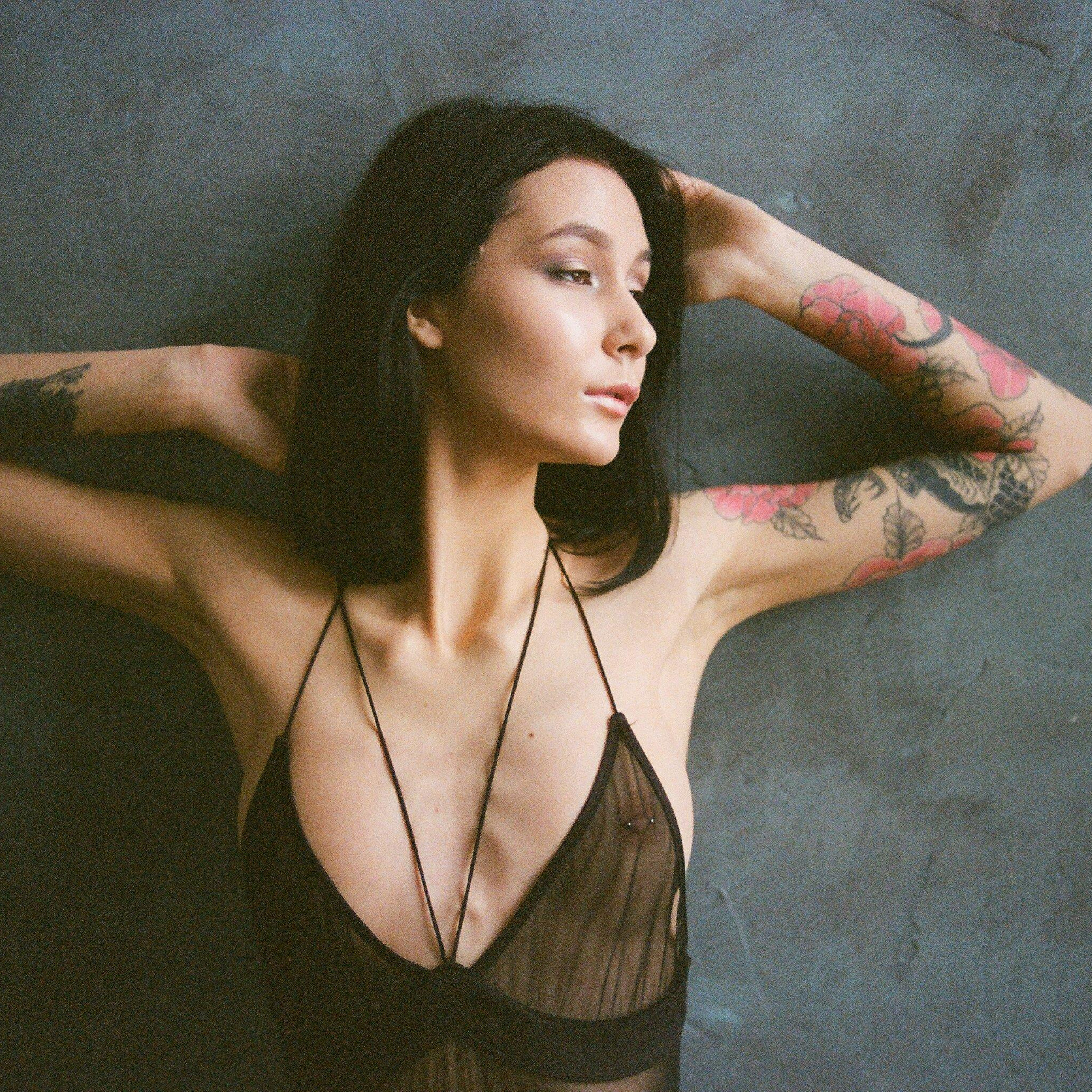 Fotografia analogowa / na filmie w Polsce | artystyczne sesje fotograficzne. Stanislau Krasovski – Fotografia artystyczna i kreatywne sesje w Poznaniu